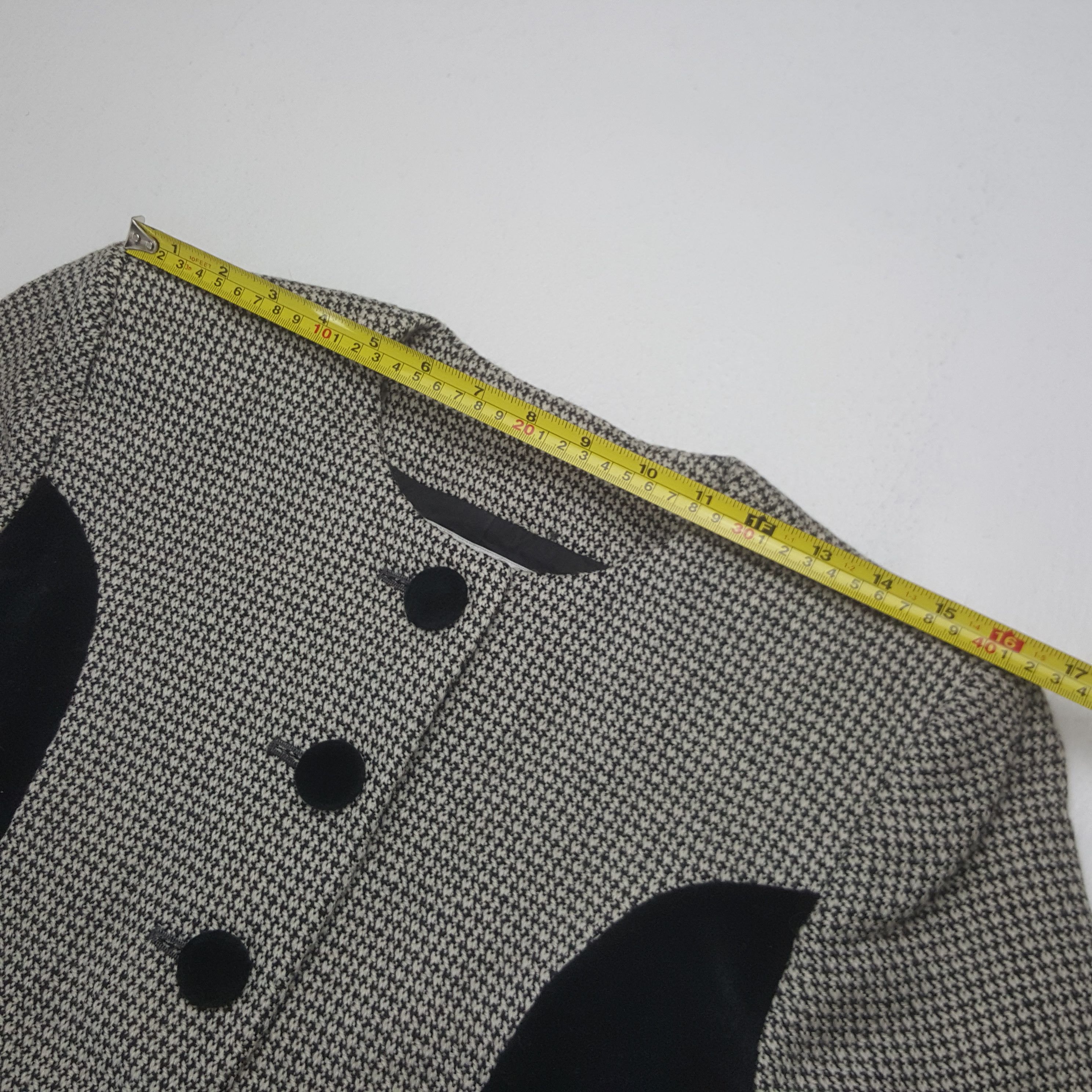 Yves Saint Laurent Vintage Yves Saint Laurent Women Tweed Jacket Size M / US 6-8 / IT 42-44 - 4 Thumbnail