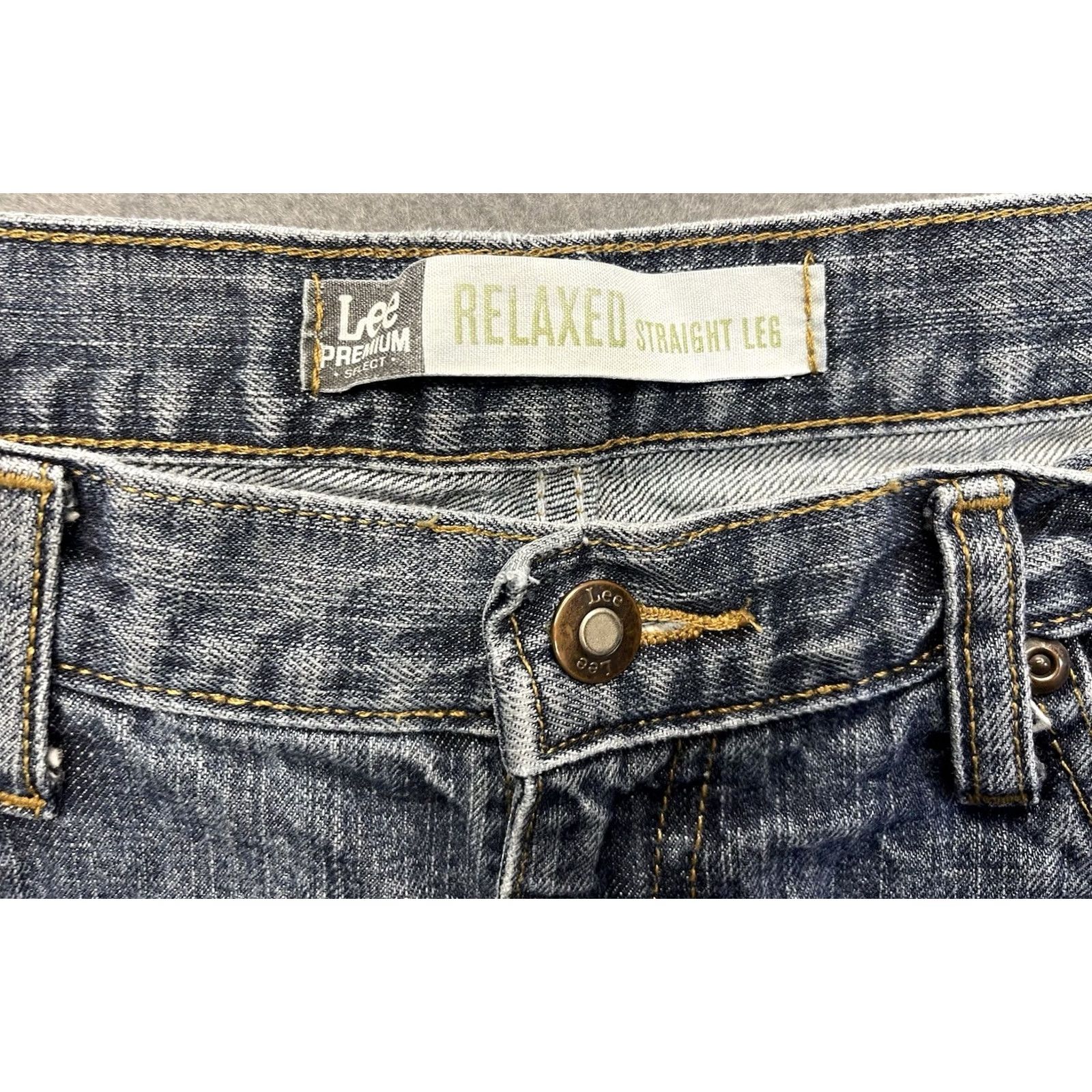 Lee Lee Jeans Mens 38 Blue Denim Size 38x33 Relaxed Straight Wash Distressed Baggy Size US 38 / EU 54 - 3 Thumbnail