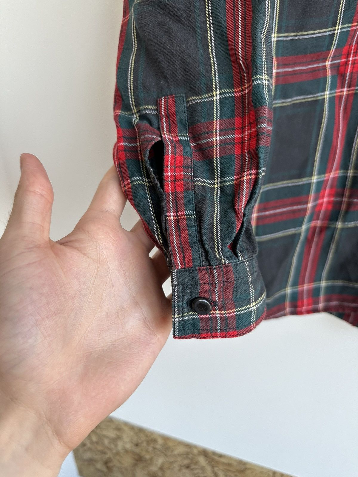 Moschino 90s Moschino Jeans Multicolor Tartan Plaid Shirt Size S Size S / US 4 / IT 40 - 11 Thumbnail