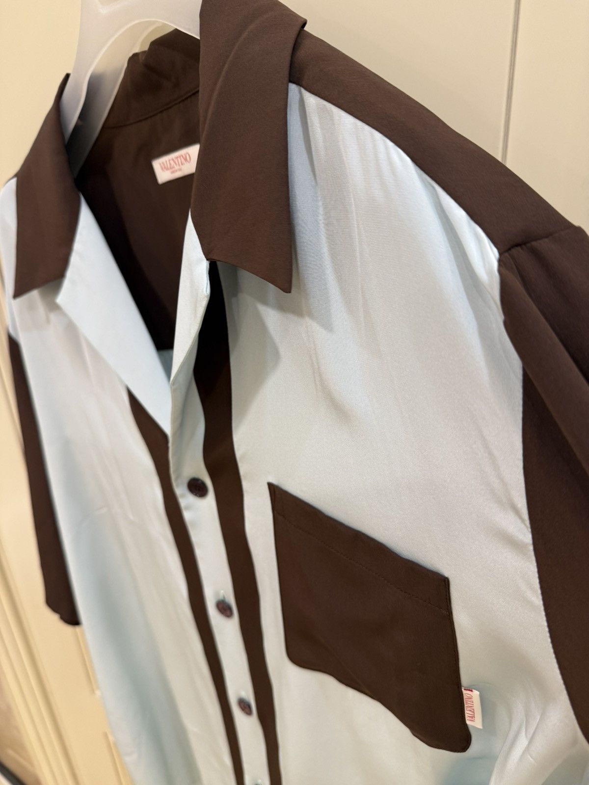Valentino silk bowling shirt size46 Size US S / EU 44-46 / 1 - 17 Thumbnail