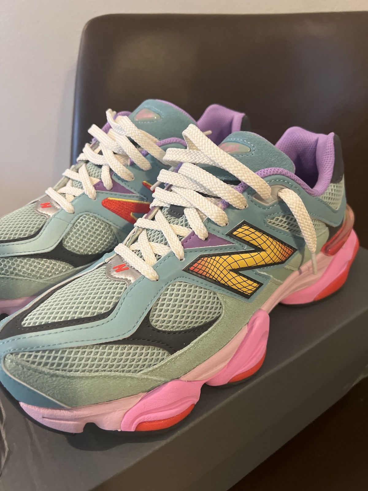 New Balance New Balance 9060 Warped - 10.5 Size US 10.5 / EU 43-44 - 2 Thumbnail
