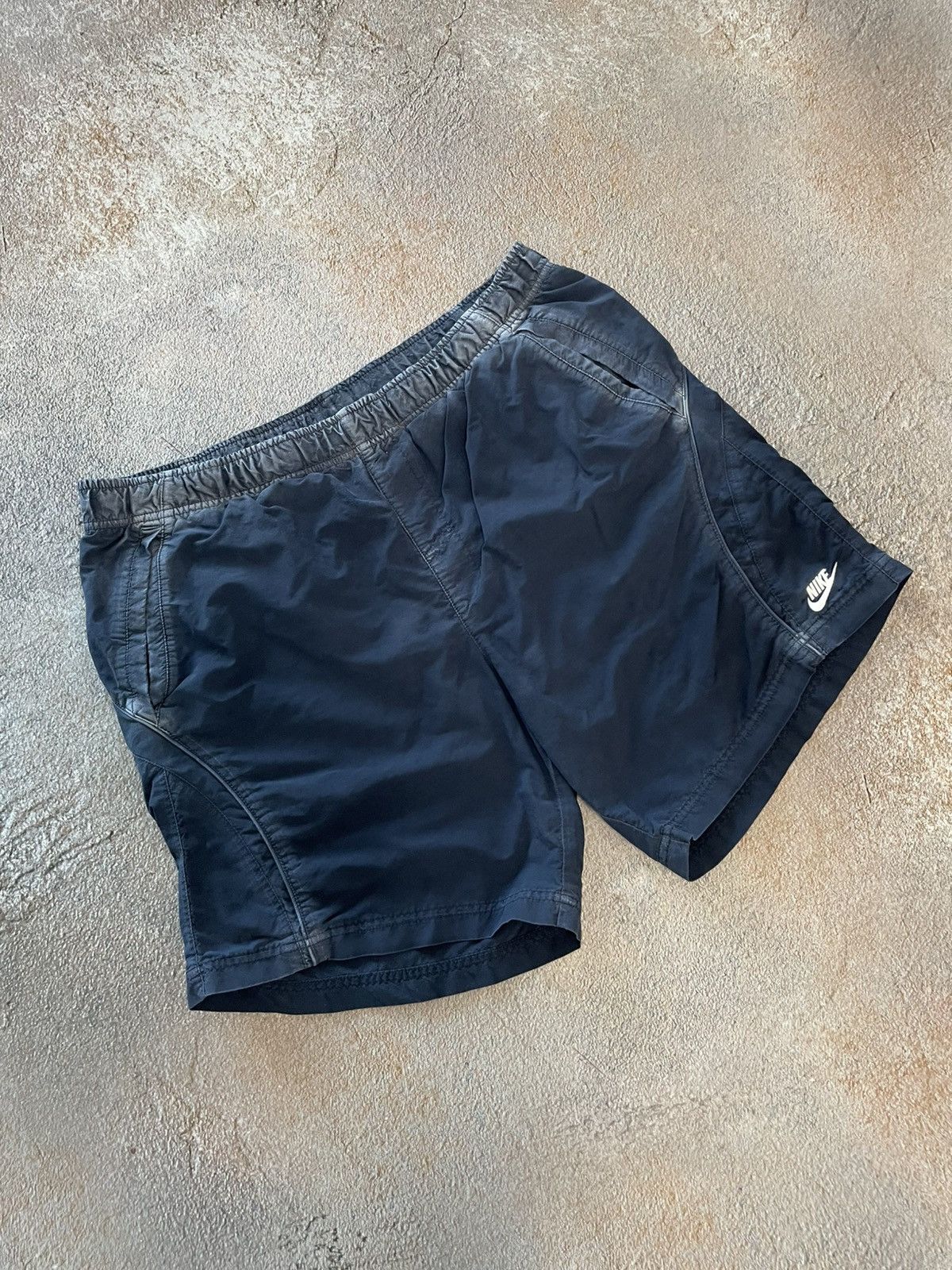 Nike Vintage Nike Small Logo Nylon Washed Shorts Size US 34 / EU 50 - 1 Thumbnail