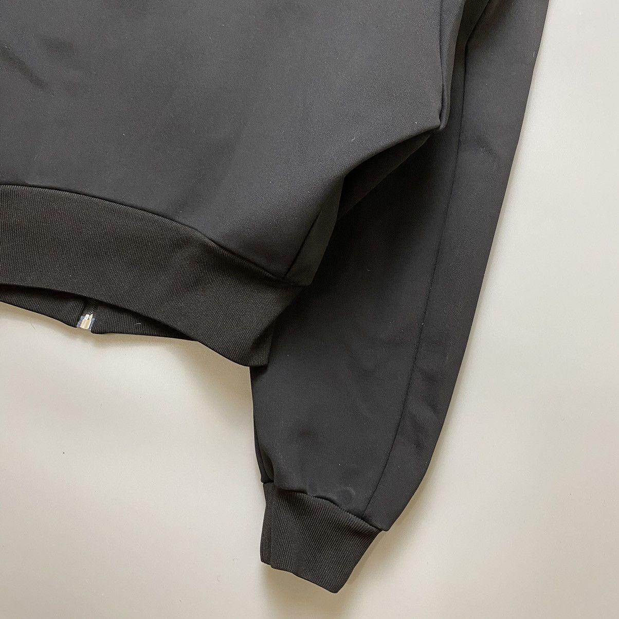 Balenciaga SS17 Demna Gvasalia era Balenciaga power shoulder jacket Size US S / EU 44-46 / 1 - 17 Thumbnail