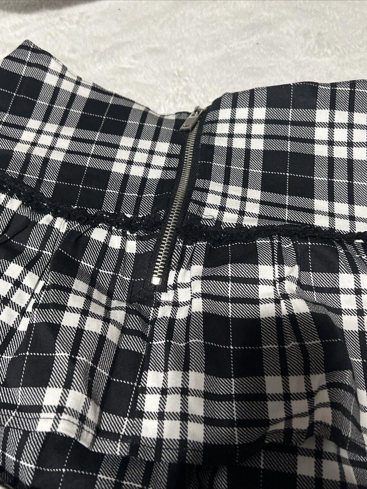 Designer S White & Black Plaid Widow Mini Skirt Lace Pleated Goth Size 28" / US 6 / IT 42 - 6 Thumbnail