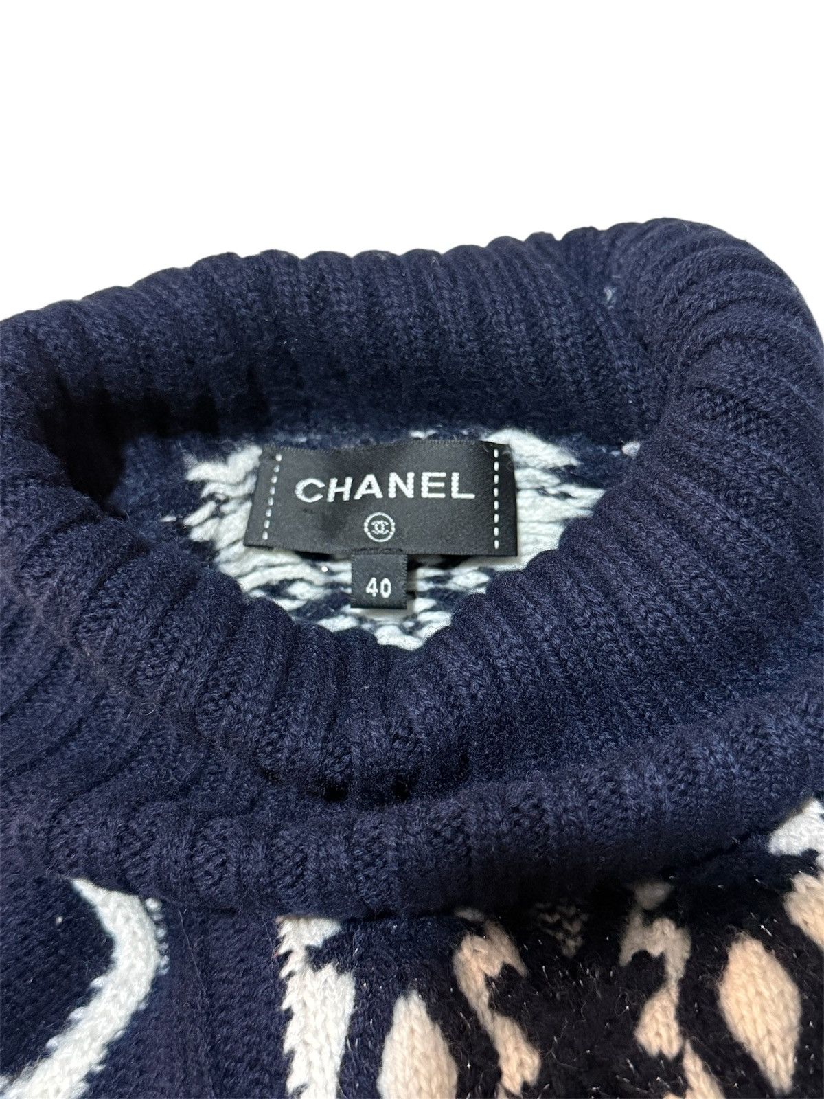 Chanel × Designer Chanel 2018 Paris-Hamburg Sweater in Navy Blue Wool Size S / US 4 / IT 40 - 4 Thumbnail
