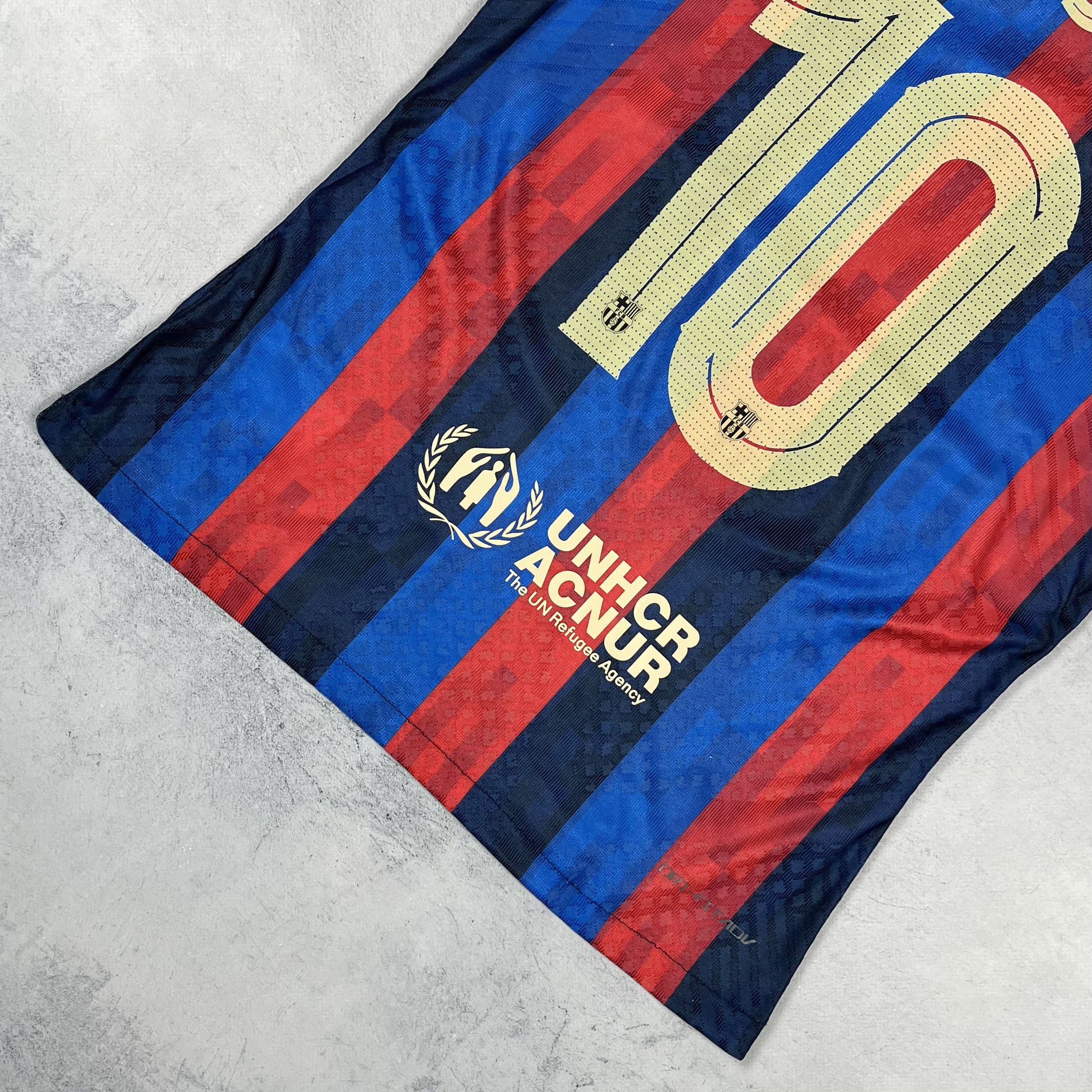 Nike Nike FC Barcelona Messi #10 Home Soccer Jersey Shirt 2022/23 Size US M / EU 48-50 / 2 - 4 Thumbnail