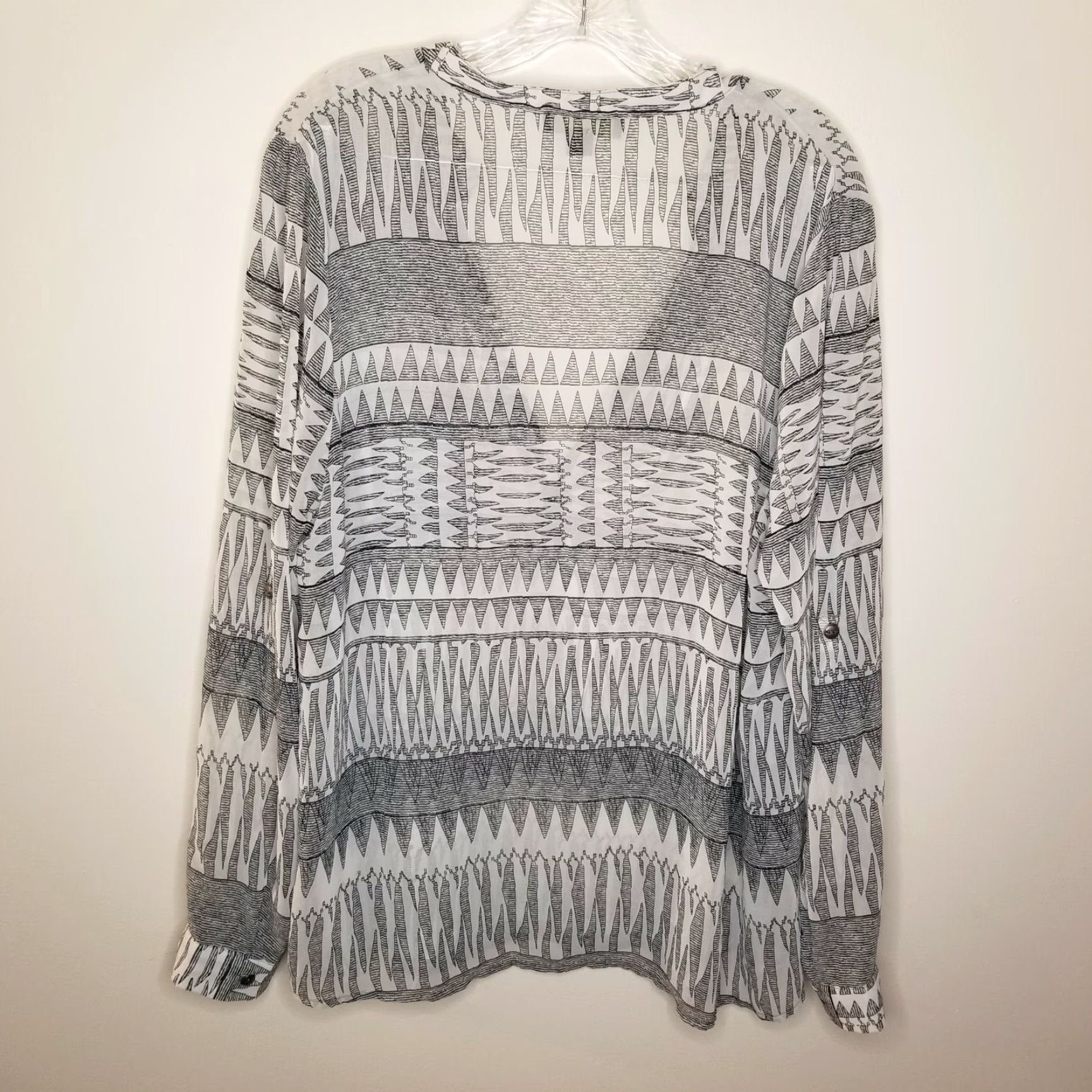 Forever 21 FOREVER 21+ Blouse Women, Shirt, 3X, Multicolor Sheer Long Sleeve, Plus Size, Colorful Theme, Womens Size XXL / US 16-18 / IT 52-54 - 4 Thumbnail