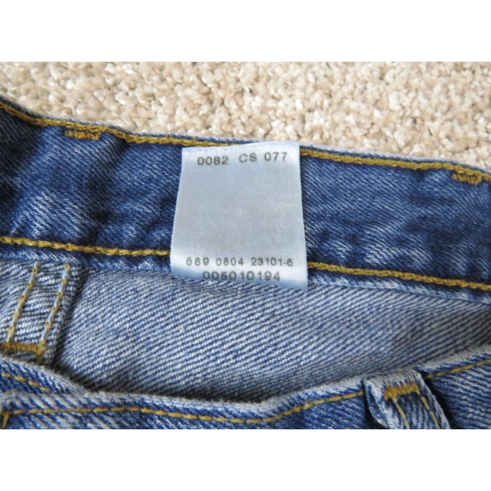 Levi's VINTAGE Levi's 501 Jeans Straight Leg Button Fly Blue 37X32 Men Regular Denim Cotton 90s USA Size US 37 - 5 Thumbnail