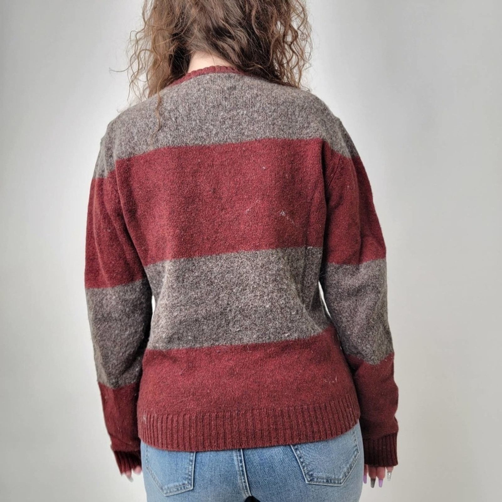 American Eagle Outfitters American Eagle Outfitters Vintage Slim Striped Knit Sweater Size M / US 6-8 / IT 42-44 - 2 Thumbnail