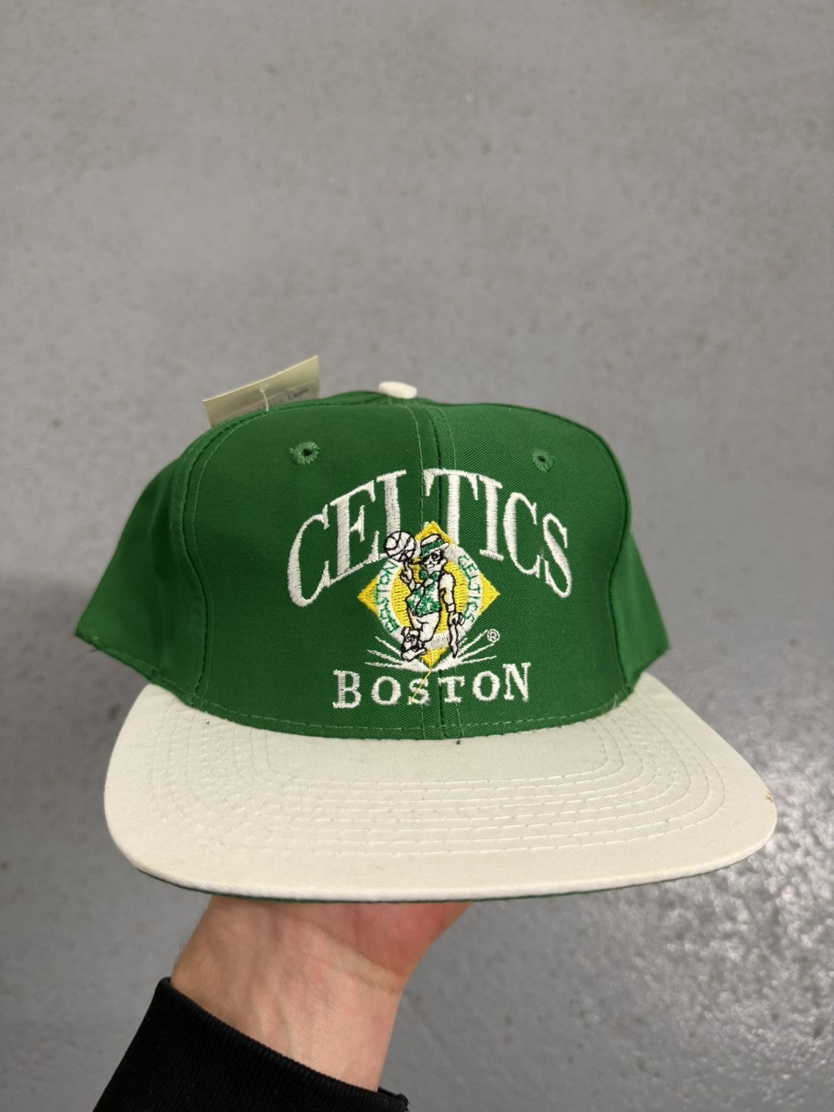 NBA Vintage 90s Boston Celtics Dead Stock Cap Size ONE SIZE - 6 Thumbnail