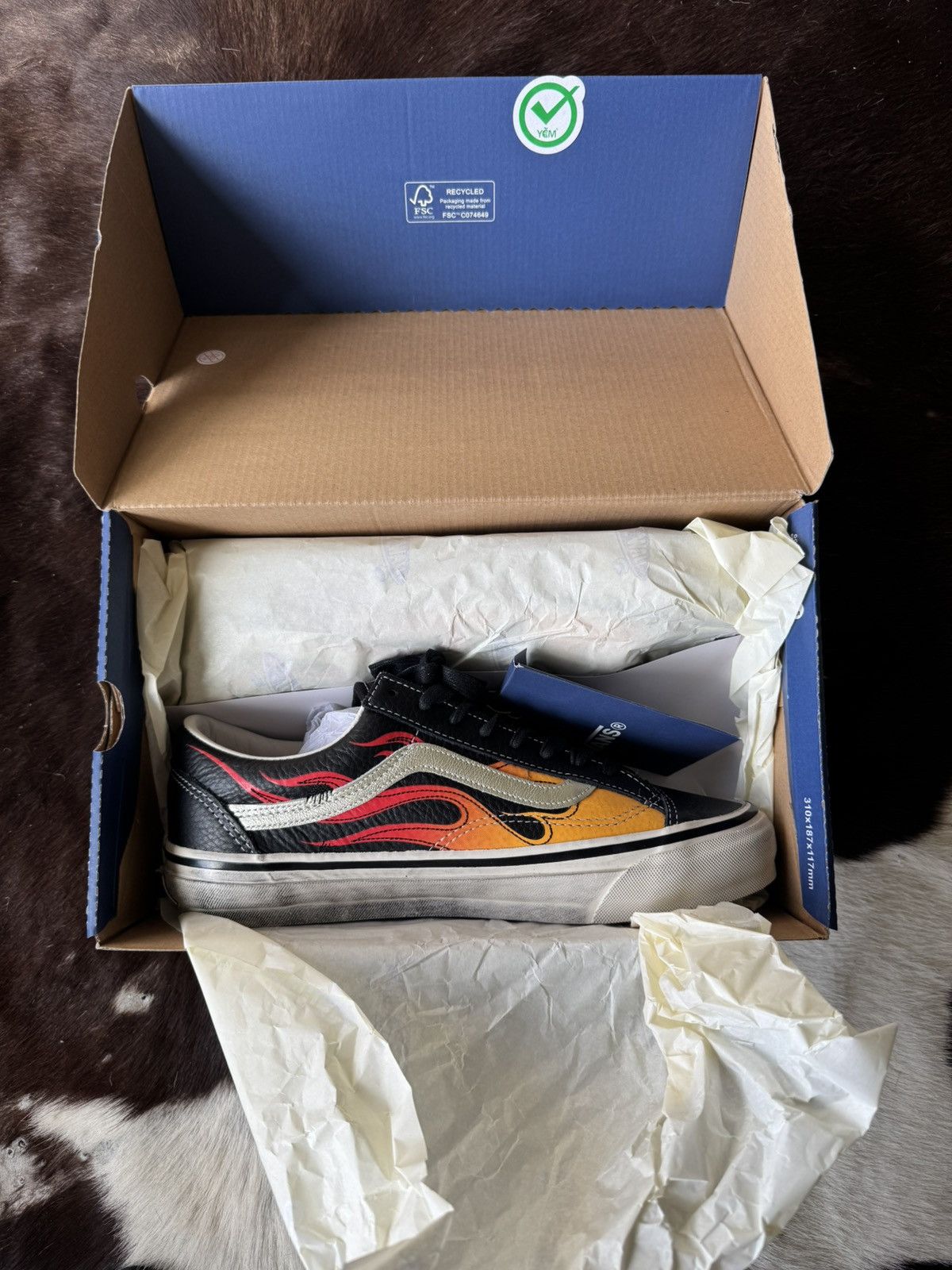Vans VANS LX OLD SCHOOL FLAME PACK 🔥 Size US 9 / EU 42 - 1 Thumbnail