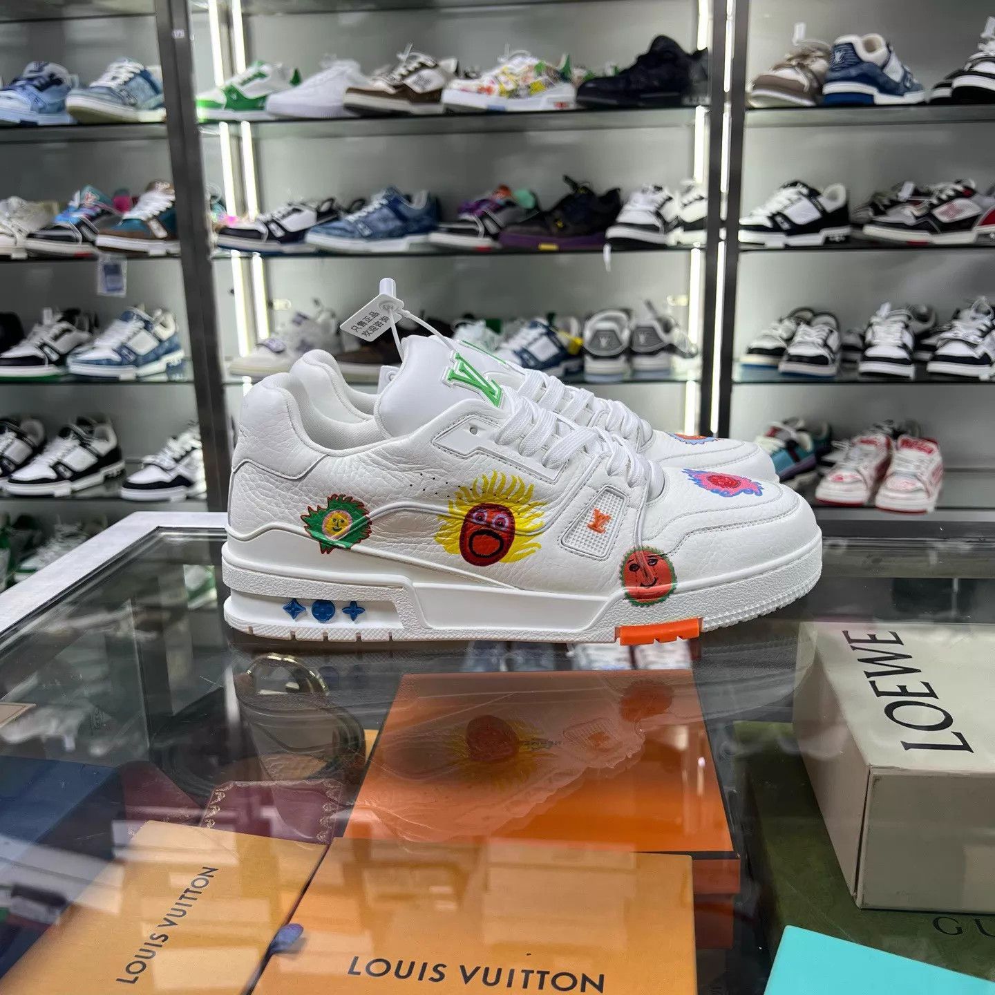 Louis Vuitton LV x Yayoi Kusama Trainer UK8 Size US 9 / EU 42 - 2 Thumbnail