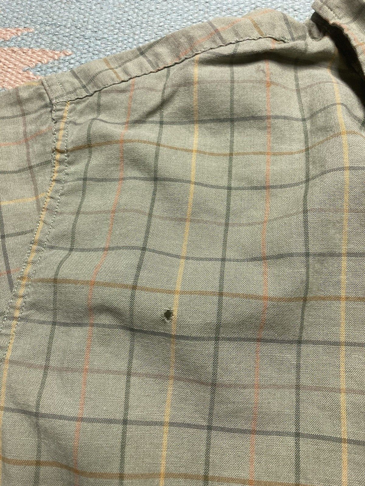 Vintage Vintage 60s 70s button shirt distressed plaid men’s large Size US L / EU 52-54 / 3 - 5 Thumbnail