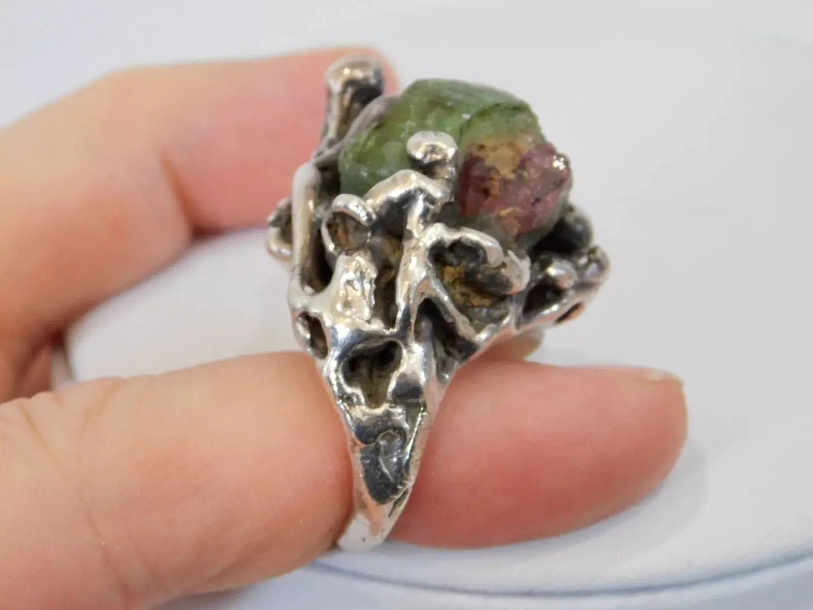 Vintage Vintage Sterling Silver Ring Tourmaline Size 7 Brutalist Size ONE SIZE - 1 Thumbnail