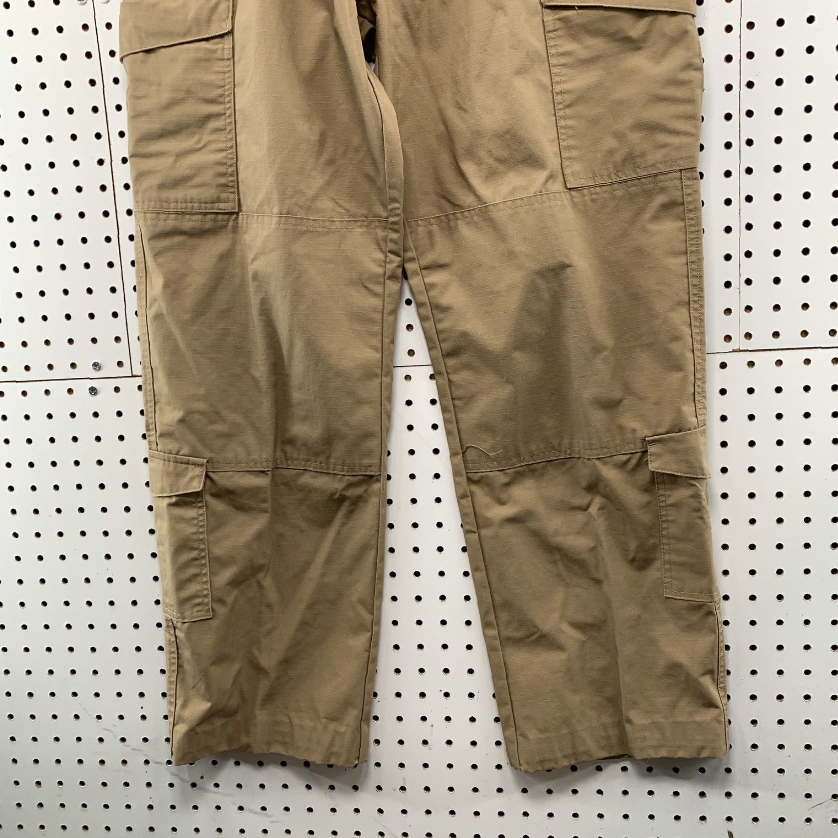 Doublet VINTAGE? No. Condor Military Cargo Pants Mens Size 34x32 Brown Rip Stop Workwear Double Knee Size US 34 / EU 50 - 3 Thumbnail