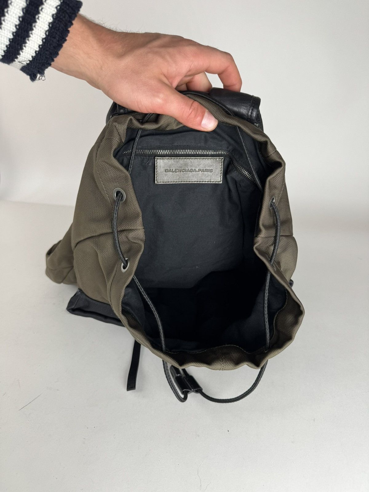 Balenciaga Vintage Balenciaga City Backpack Khaki Navy Size ONE SIZE - 4 Thumbnail