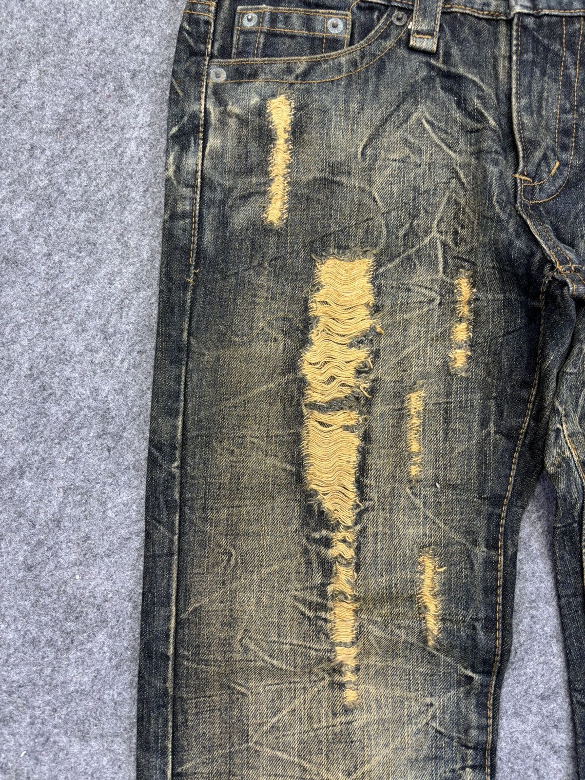 Seditionaries KUI Flare Rusty Mudwash Distressed Denim F869 Size US 32 / EU 48 - 6 Thumbnail