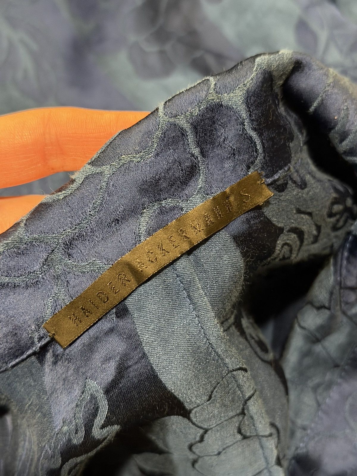 Haider Ackermann Haider Ackermann Floral Brocade Viscoe Blend Blue Shirt Size US S / EU 44-46 / 1 - 15 Thumbnail