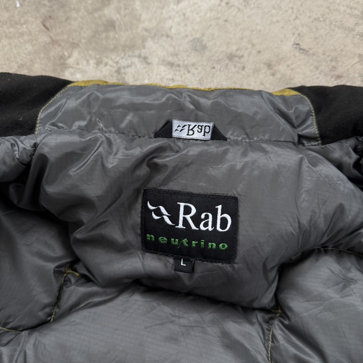 Rab Rab Neutrino Down Puffer Jacket Vintage Pertex Quantum Size US L / EU 52-54 / 3 - 11 Thumbnail