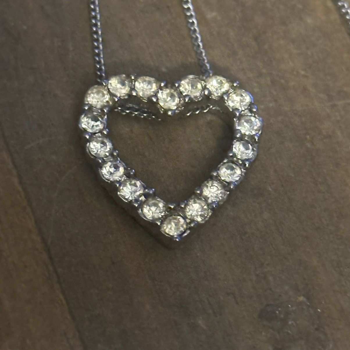 Vintage Vintage silver tone rhinestone heart pendant necklace Size ONE SIZE - 3 Thumbnail
