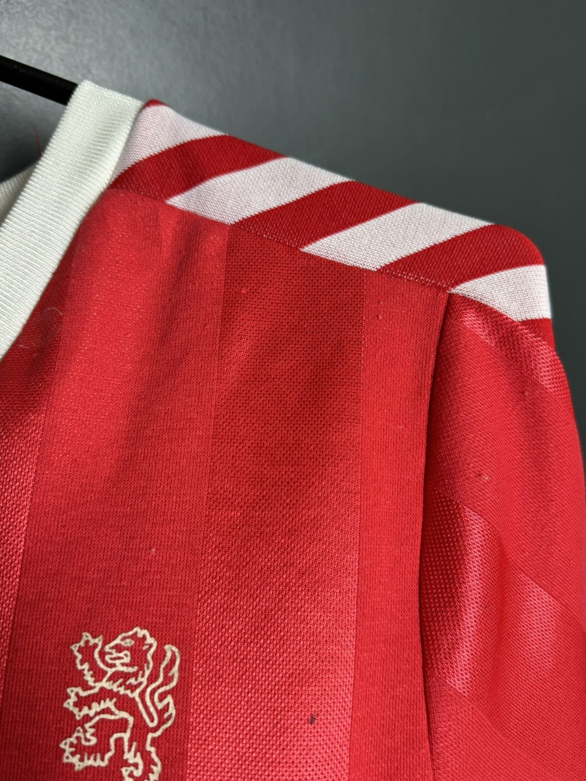 Hummel Middlesbrough 84/86 Home Football Long Sleeve Jersey Size US S / EU 44-46 / 1 - 9 Thumbnail