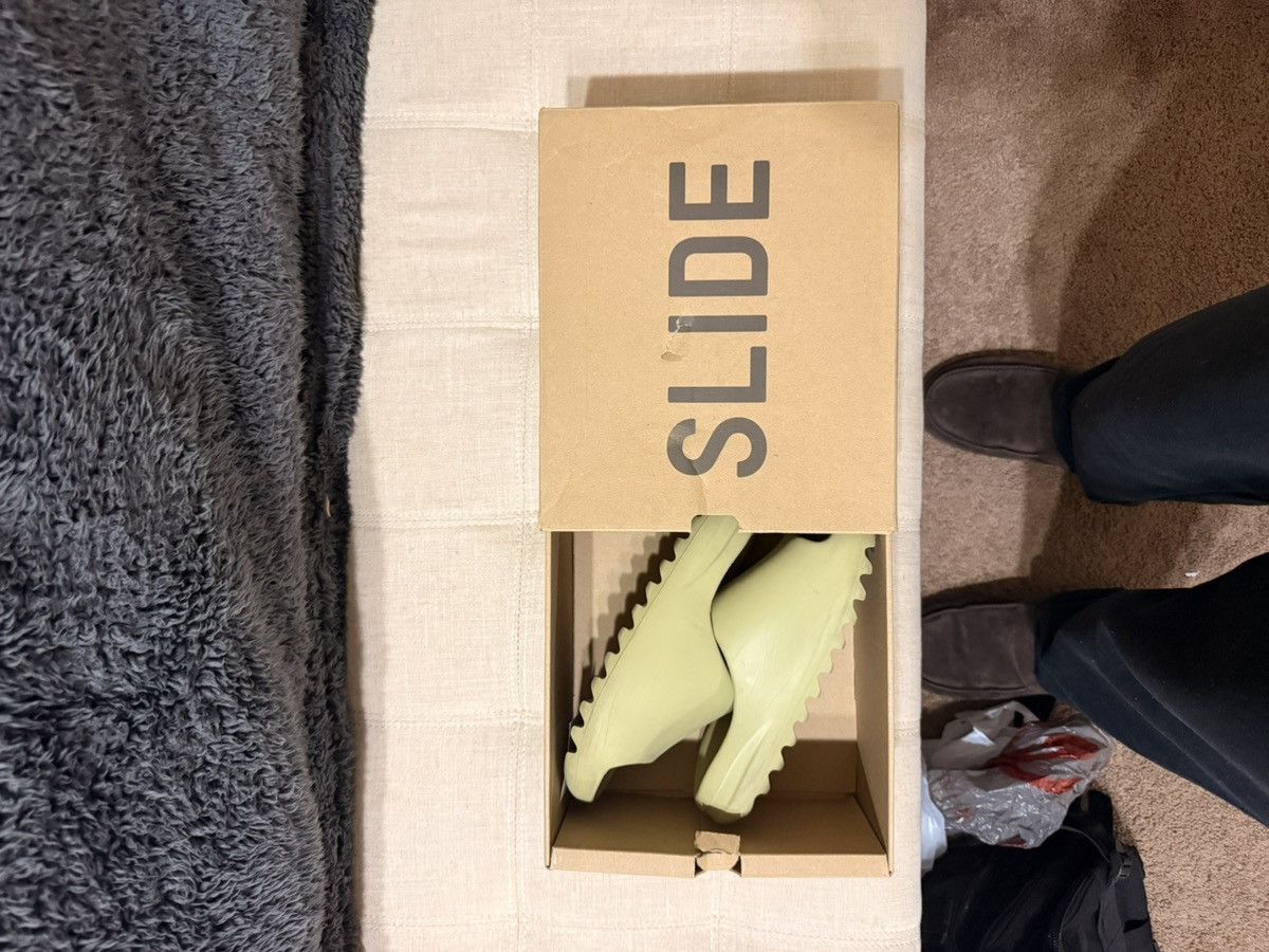 Yeezy Yeezy Slide – Unisex – Authentic – Resin Size US 6 / EU 39 - 5 Thumbnail