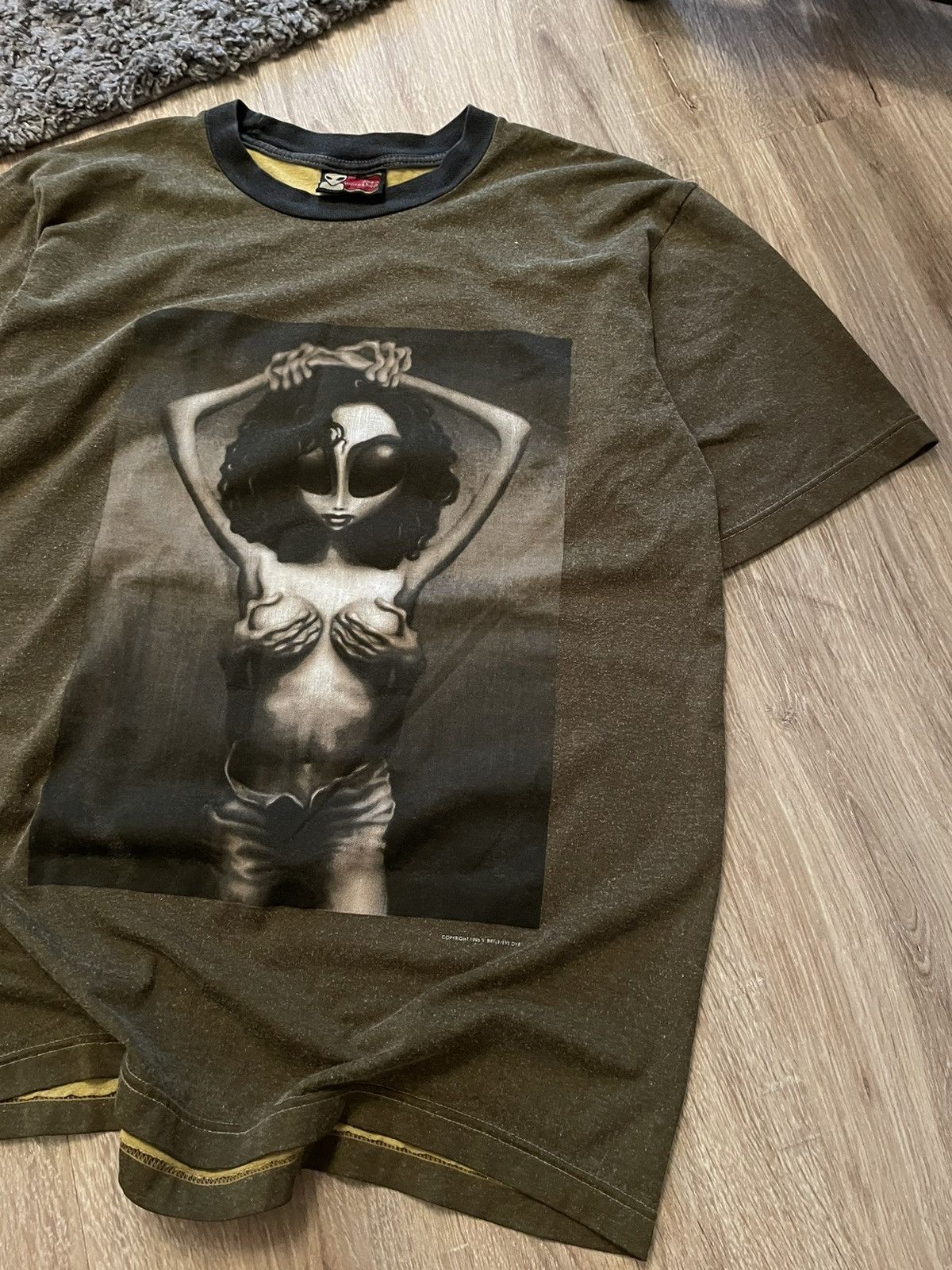 Alien Workshop Rare 1996 Alien Workshop Skate Janet Jackson Promo T Shirt Size US XL / EU 56 / 4 - 5 Thumbnail