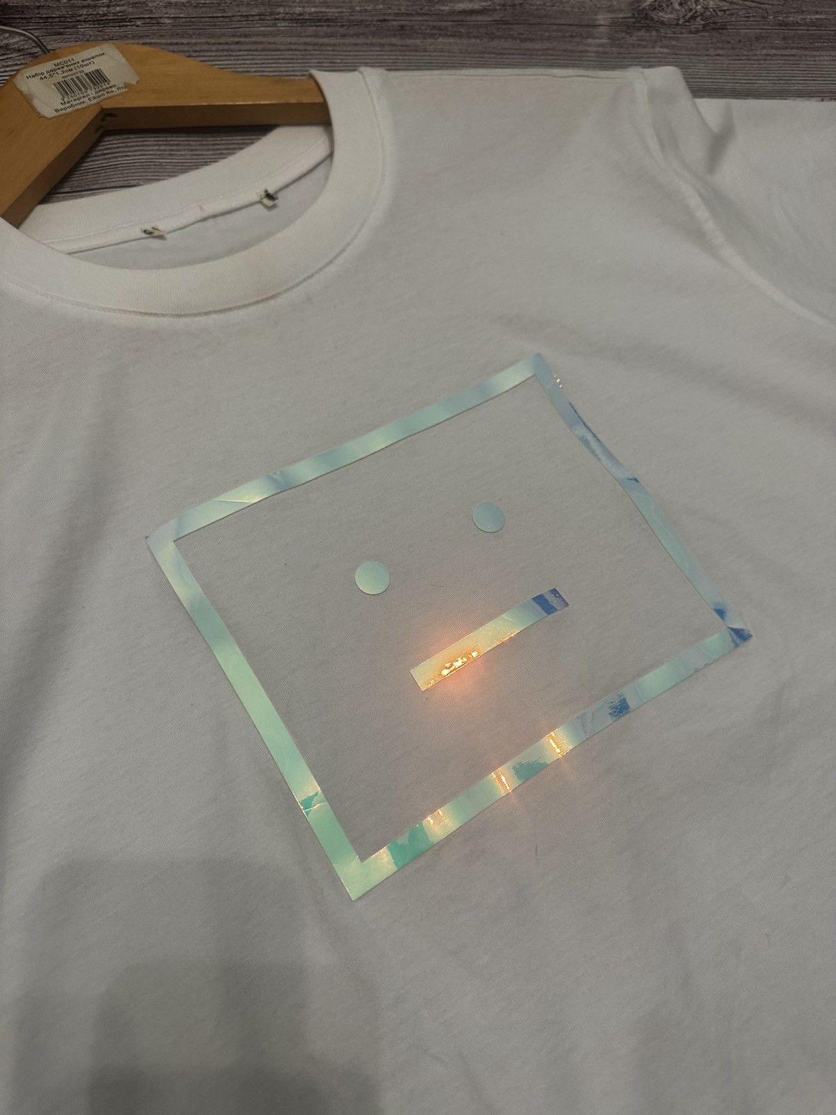 Acne Studios Acne Studios Face Logo T-Shirt White Size US S / EU 44-46 / 1 - 3 Thumbnail