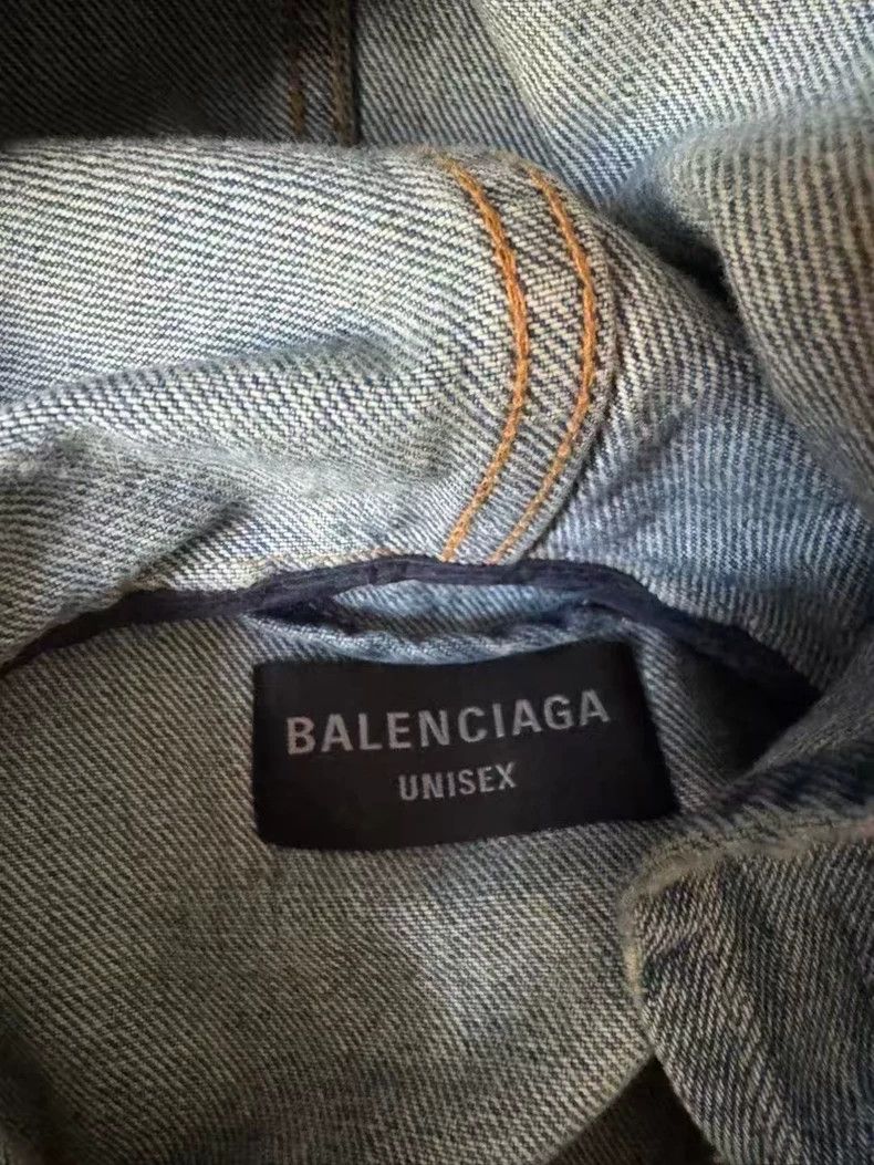 Balenciaga Balenciaga Cowboy hooded coat, 22 winter blizzard sweater Size US M / EU 48-50 / 2 - 3 Thumbnail