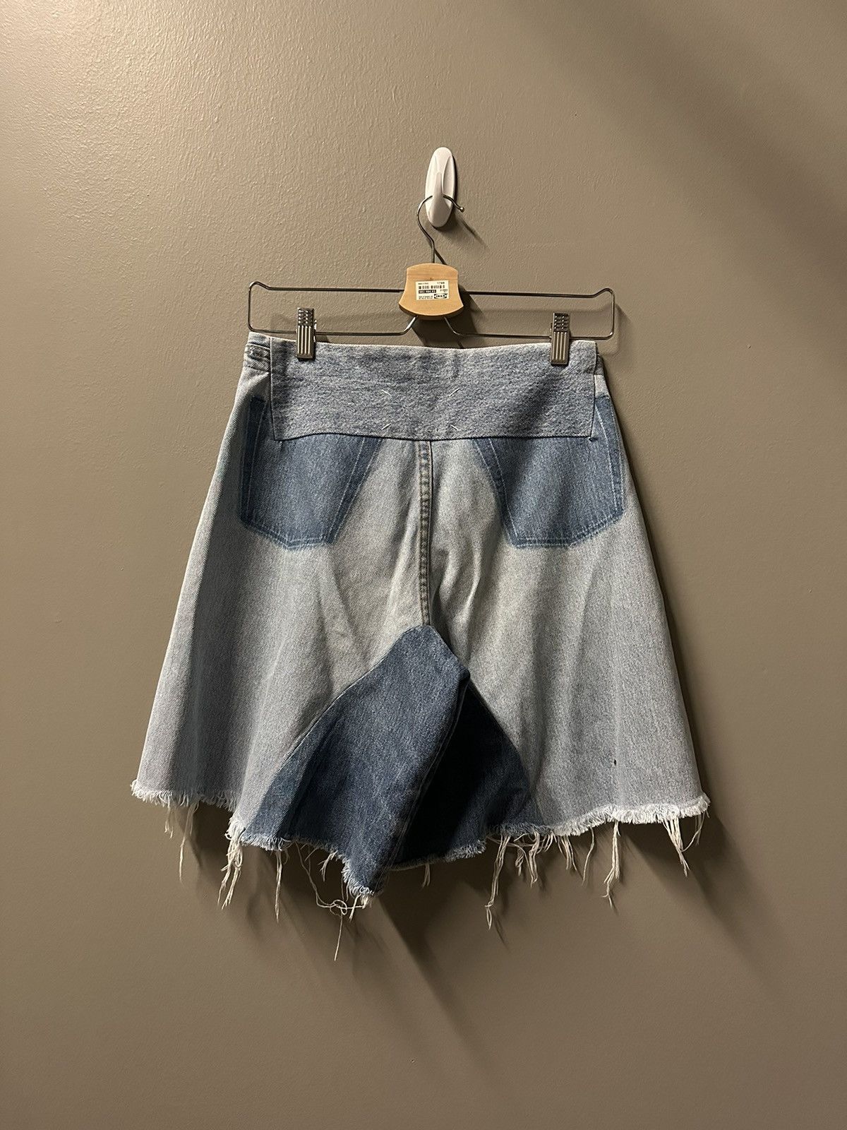 Maison Margiela AW 2001 wide artisanal denim shorts Size US 28 / EU 44 - 2 Thumbnail