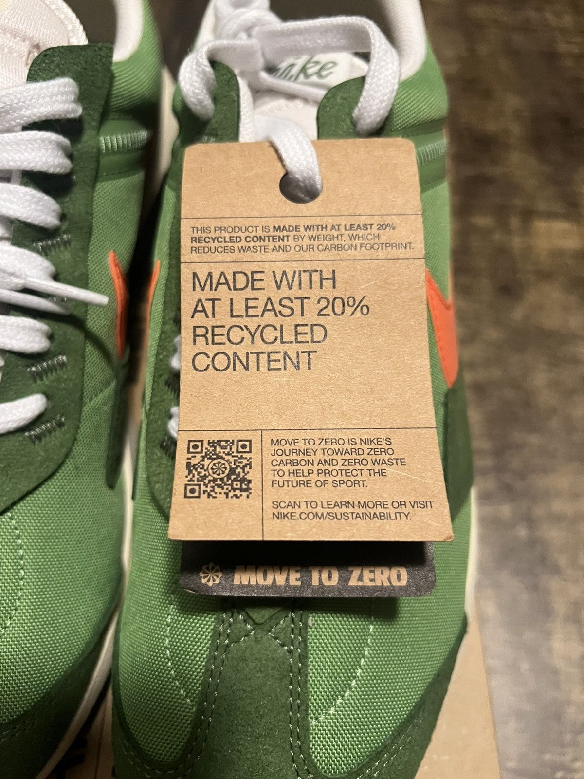 Nike Air Max Pre Day LX Chlorophyll Size US 10.5 / EU 43-44 - 5 Thumbnail