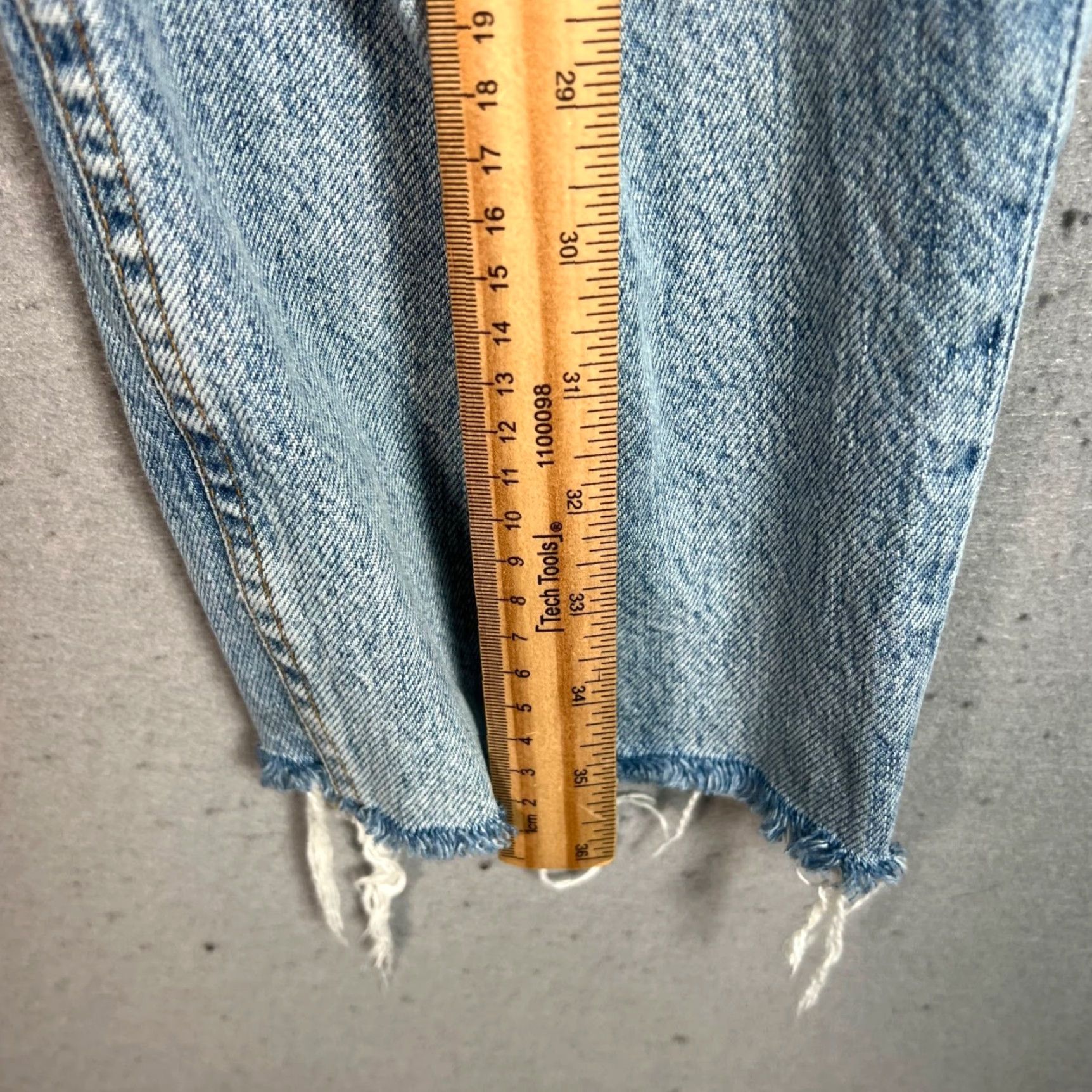 Frame FRAME Jeans Distressed 5-Pocket Design Straight Adult Womens 29 29x? Inseam 26 Blue Cotton Denim Button Vintage No Size 29" - 6 Thumbnail