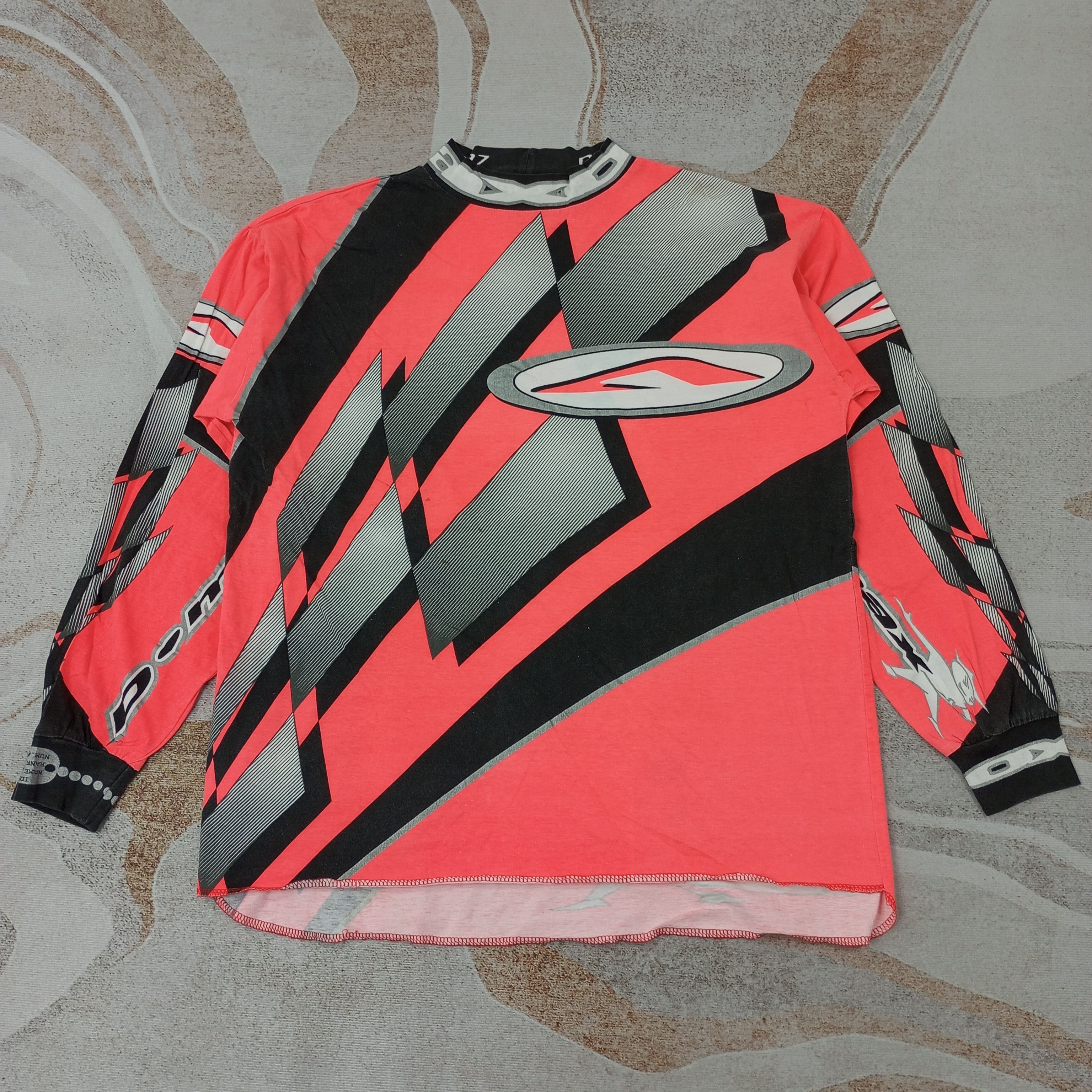 Vintage Axo Sport Motocross Racing Tshirt c239n32 Size US XL / EU 56 / 4 - 1 Thumbnail