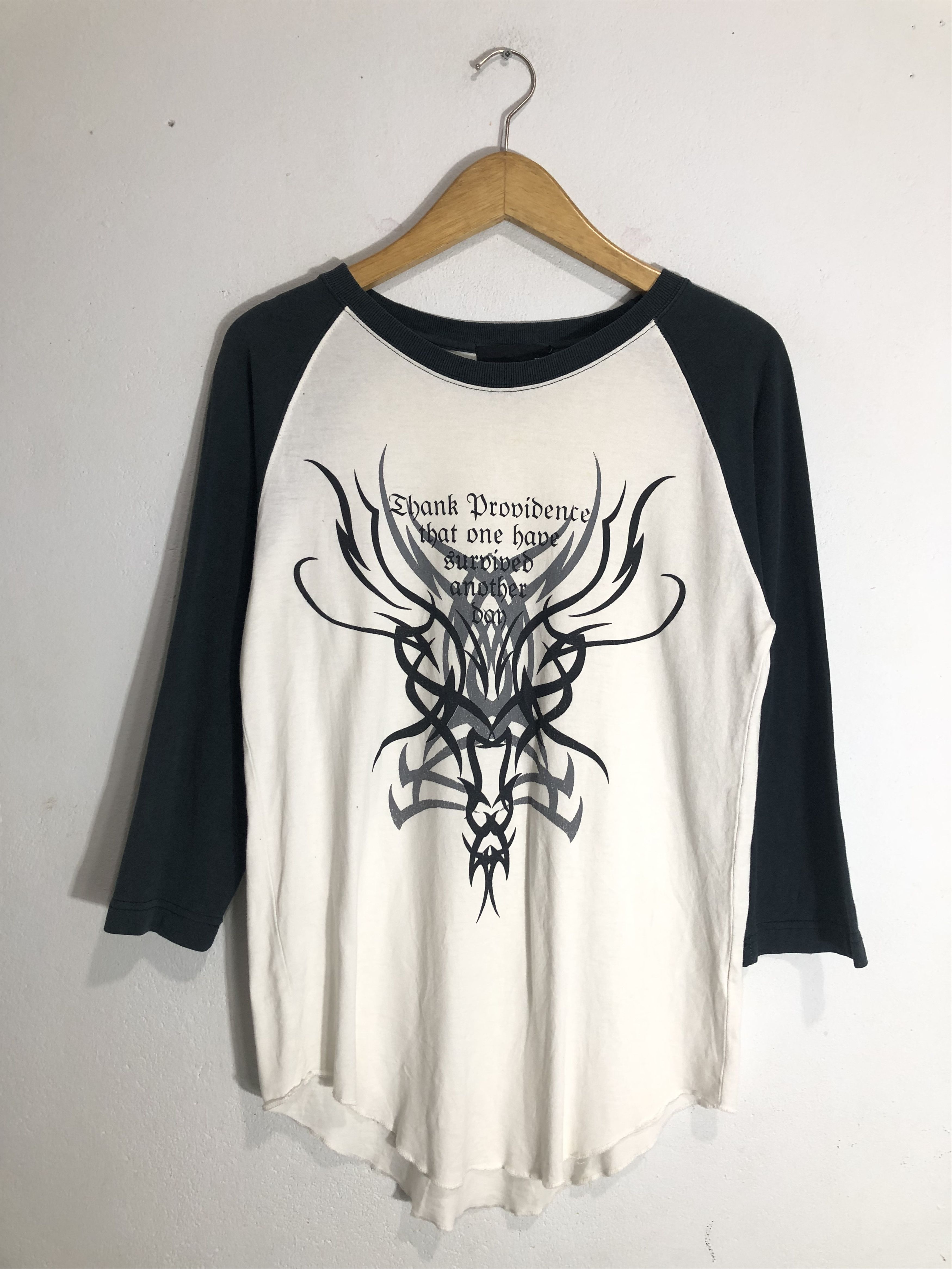 Japanese Brand Japan Gothic Tribal Tshirt y2k Style Size US M / EU 48-50 / 2 - 1 Thumbnail