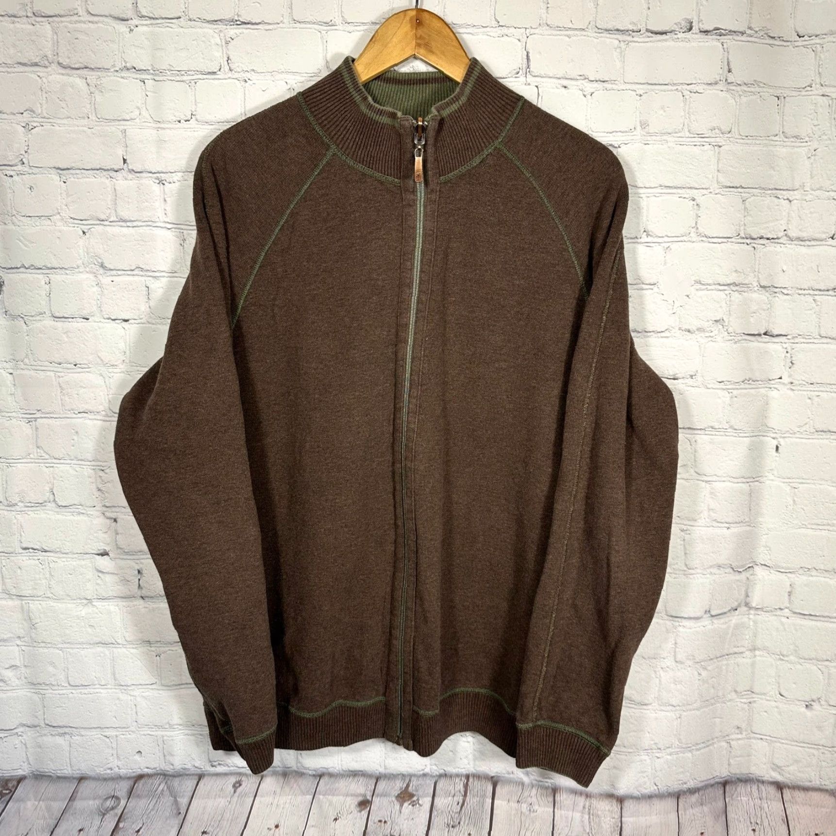 Tommy Bahama Tommy Bahama Sweater Mens L Green Brown Reversible Full Zip Mock Neck Marlin Logo Size US L / EU 52-54 / 3 - 7 Thumbnail