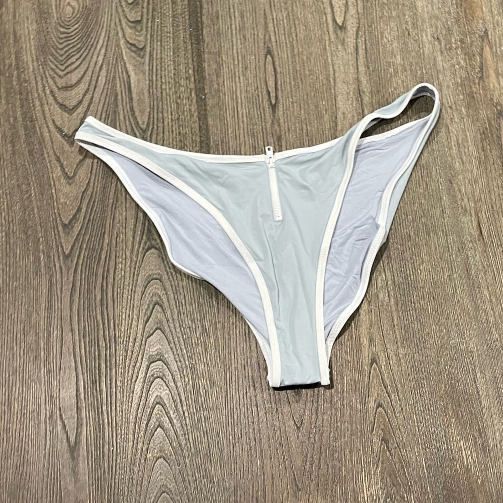 SKIMS NWT Skims Sporty Zipper Swim Dipped Bottom Swimwear 4X Size ONE SIZE - 1 Thumbnail