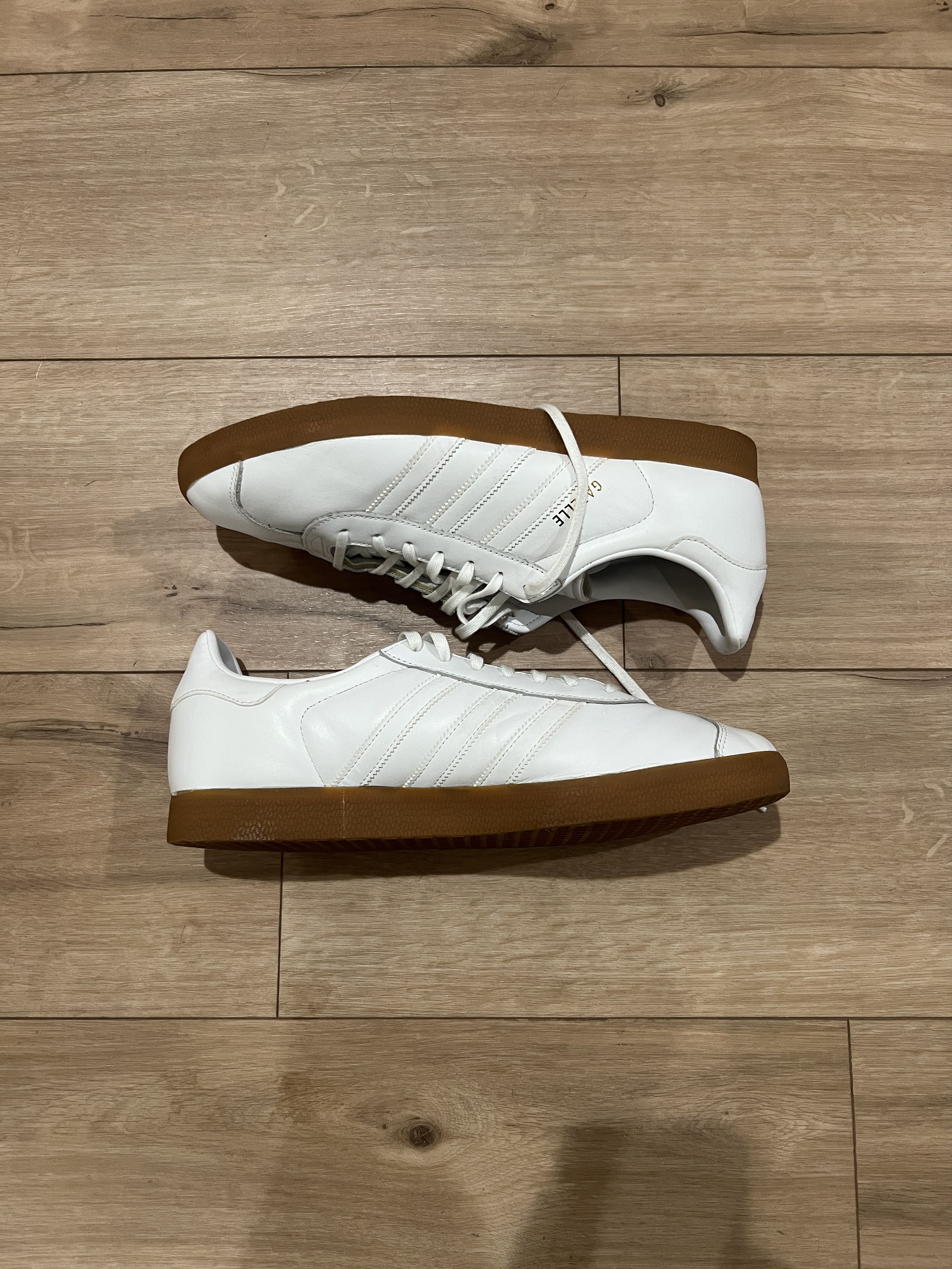 adidas gazelle silver green womens Adidas x GUCCI Gazelle 'White Green Red' – EBITAF main image 1