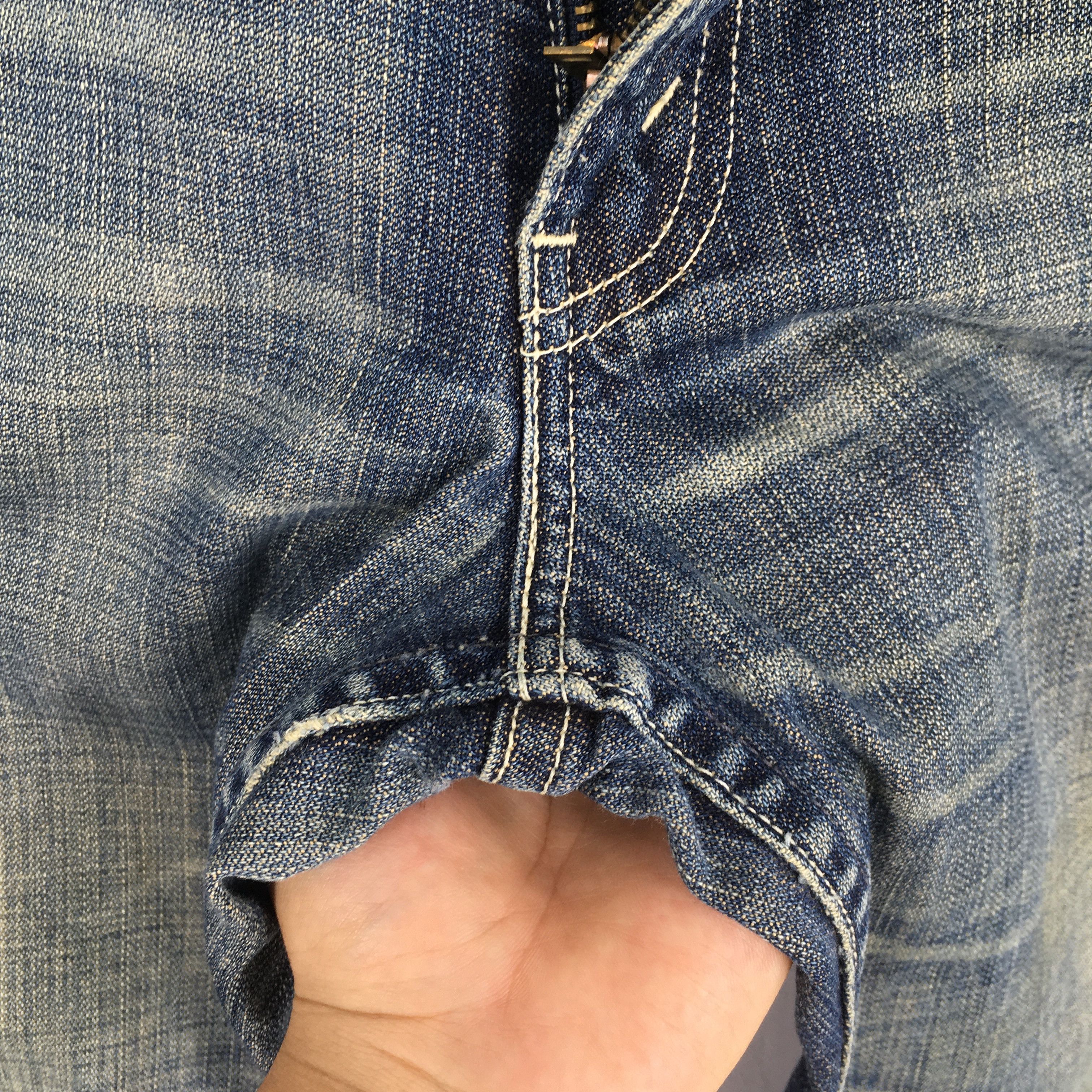Levi's Size 29x32 Vintage Levi's 517 Bootcut Flare Jeans S778 Size US 29 - 7 Thumbnail