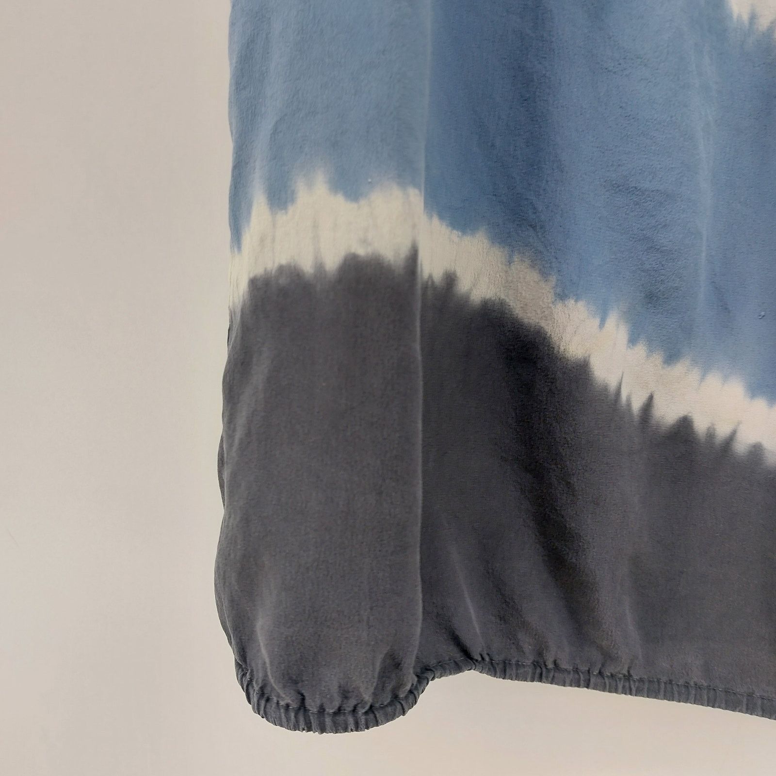 Joie Joie Solid Blue Black 100% Silk Blouse Top Medium Tie Dye Size M / US 6-8 / IT 42-44 - 9 Thumbnail