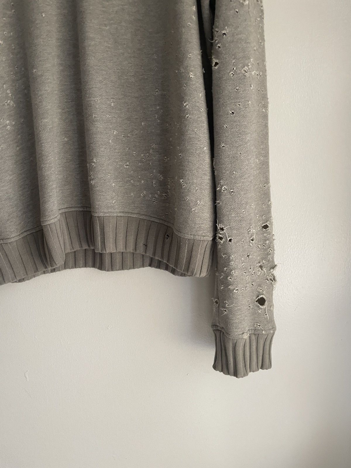 Amiri 2015 Shotgun Distressed Sweatshirt Size US S / EU 44-46 / 1 - 4 Thumbnail