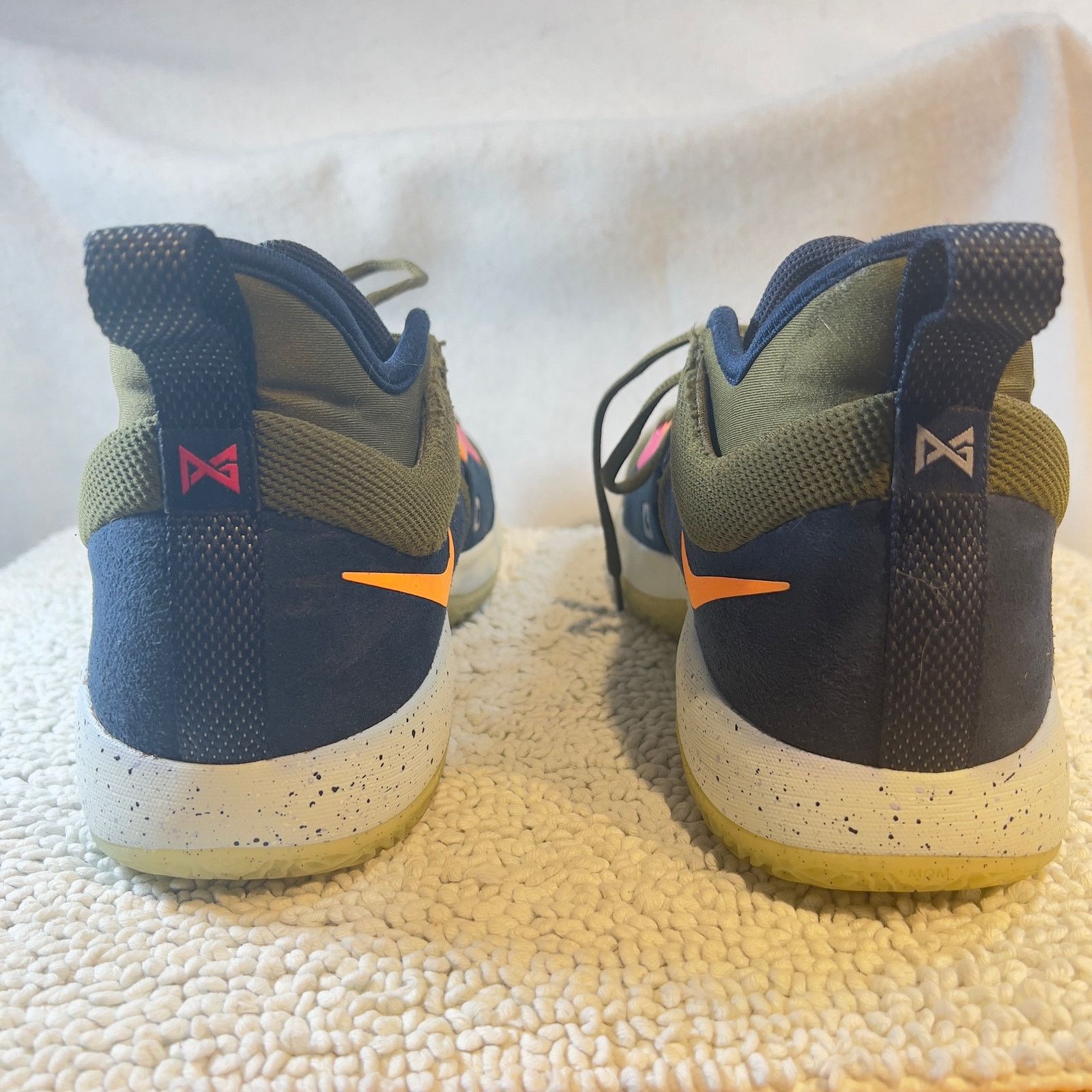 Nike Nike PG 2 Paul George 2 ACG Olive Canvas Sz13 AJ2039 300 Size US 13 / EU 46 - 6 Thumbnail