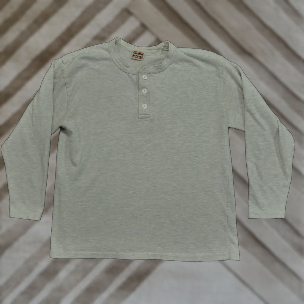 Vintage VINTAGE L'Homme Raffine Shirt Mens Large Grey Henley Long Sleeve 90s Disney Cotton T-Shirt Mens Size US L / EU 52-54 / 3 - 1 Thumbnail