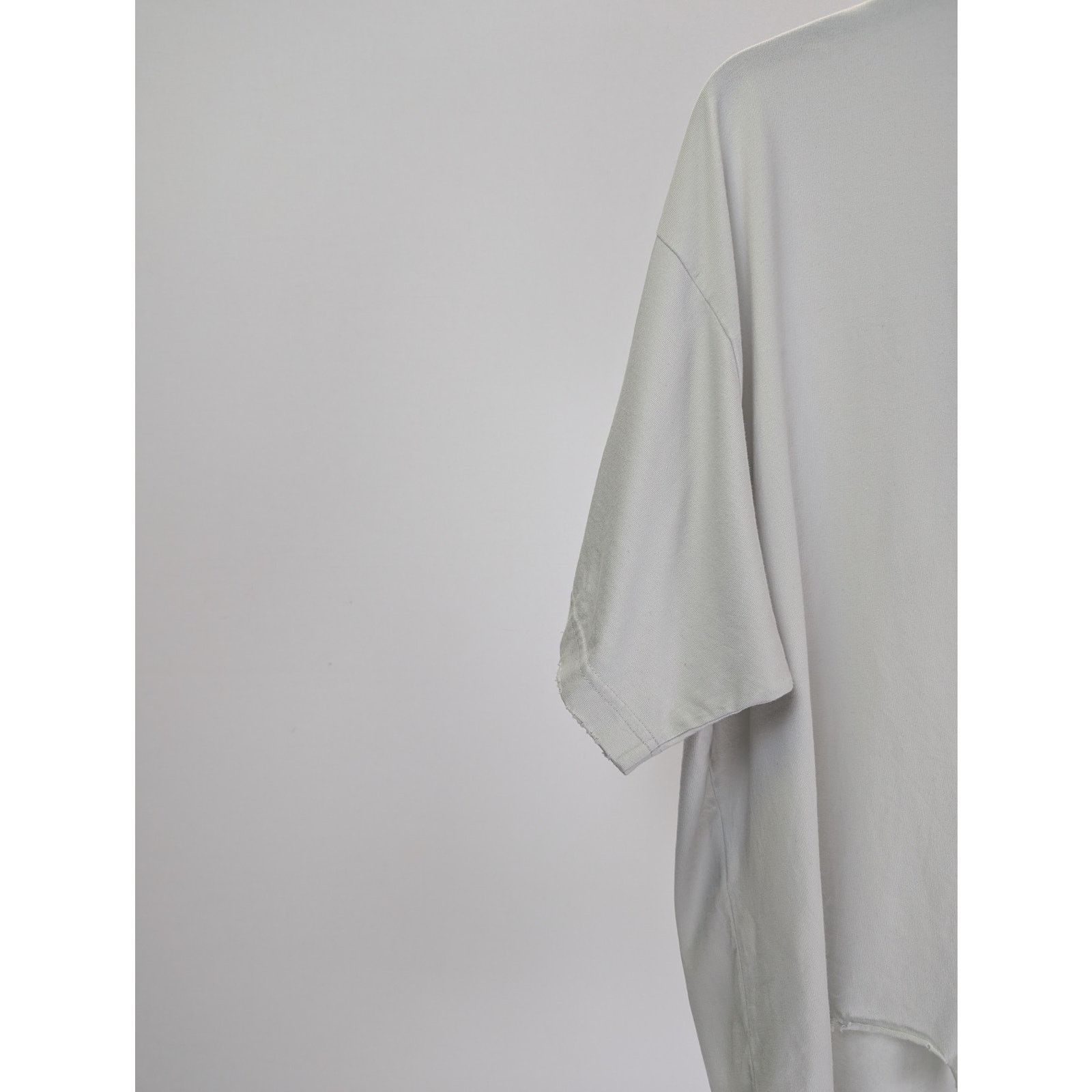 Balenciaga o1rshd1 Short Sleeve Cropped T-Shirt in White Size US L / EU 52-54 / 3 - 8 Thumbnail