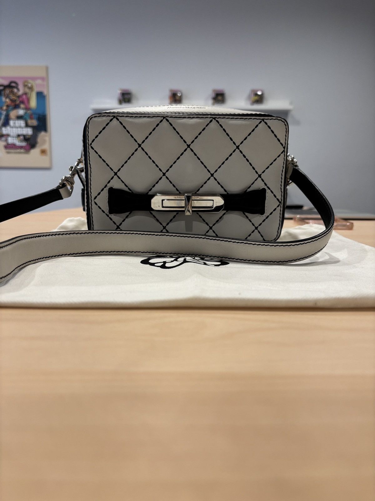 Alexander McQueen Alexander McQueen “The Myth” Bag Size ONE SIZE - 14 Thumbnail