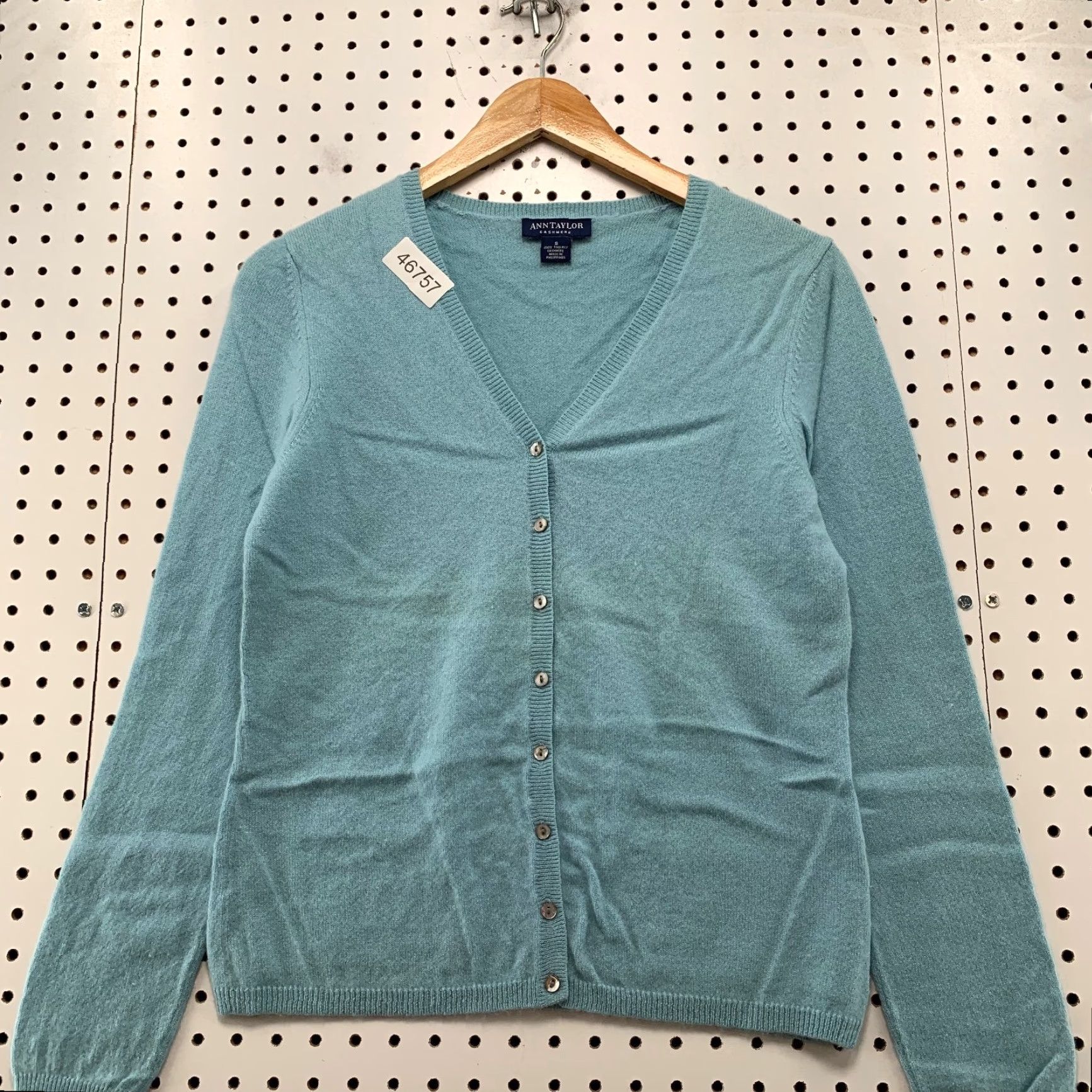 Ann Taylor Ann Taylor Cardigan Sweater Womens Small 100% Cashmere V-Neck Button Knit 2 Ply Blue Size S / US 4 / IT 40 - 4 Thumbnail