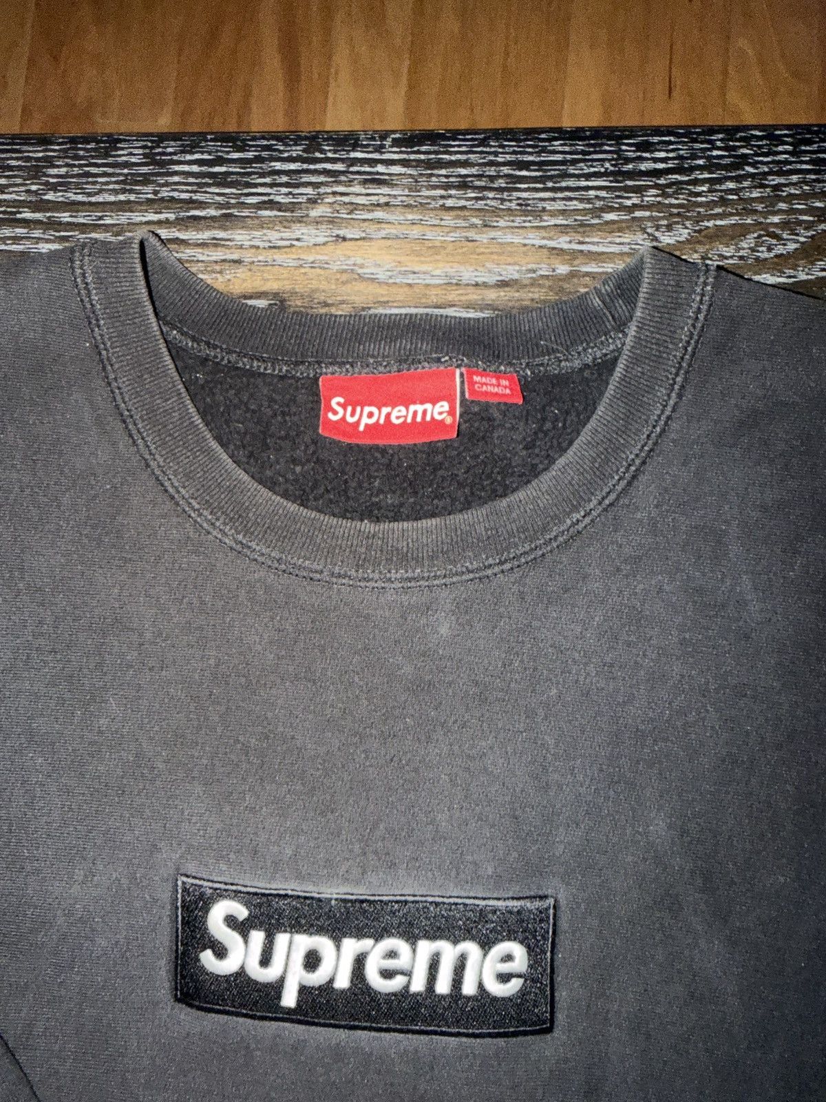 Supreme Supreme black on black crewneck size XL Size US XL / EU 56 / 4 - 2 Thumbnail