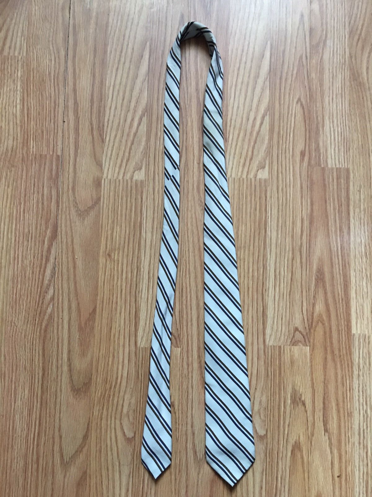 Yves Saint Laurent Yves Saint Laurent YSL Vintage Stripe Silk Mens Tie Size ONE SIZE - 5 Thumbnail