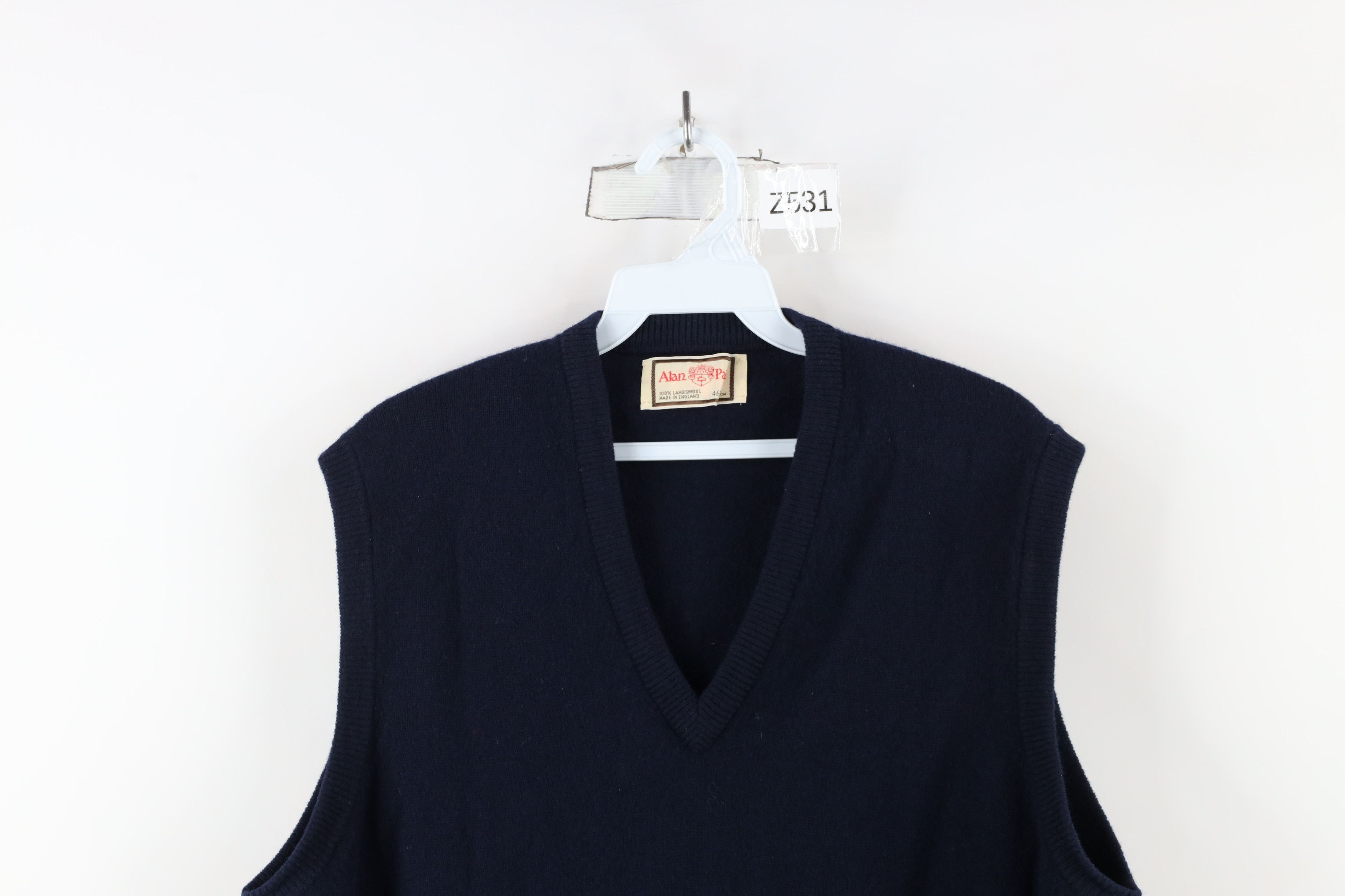 Vintage Vintage 60s 70s Alan Paine Lambswool V-Neck Sweater Vest Size US XXL / EU 58 / 5 - 2 Thumbnail