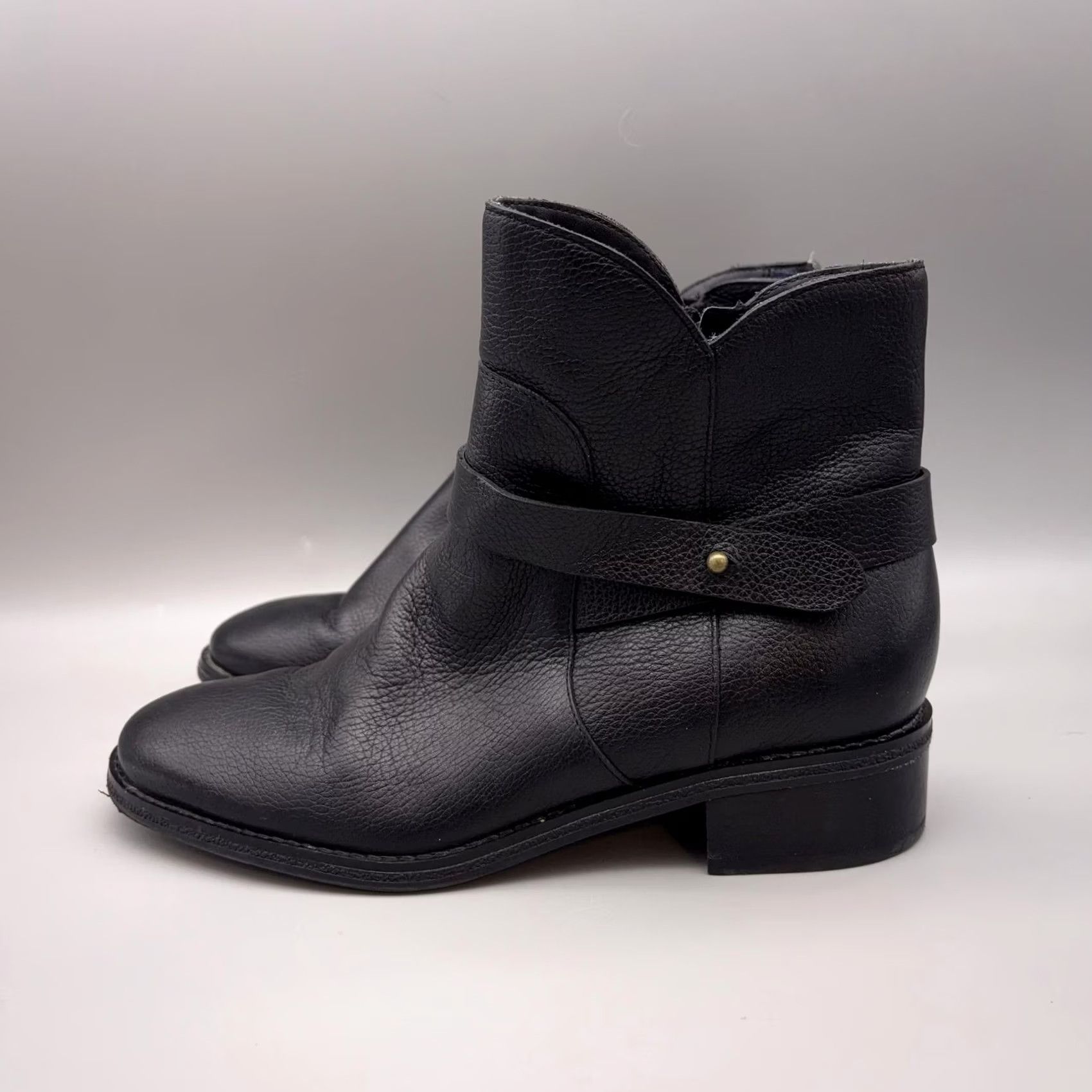 Cole Haan Cole Haan Womens 8 Black Grand 360 Leather Ankle Strap Zip Booties Size US 8 / IT 38 - 4 Thumbnail