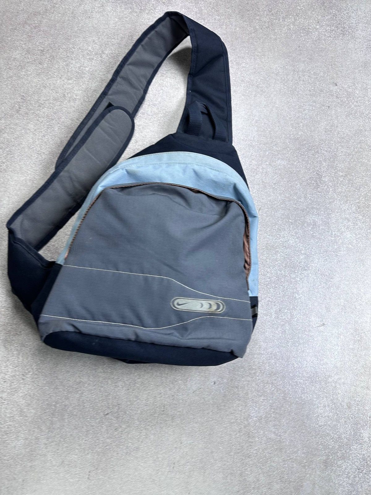 Nike Vintage 90s Nike ACG Sling Bag Gorpcore Rare Size ONE SIZE - 3 Thumbnail